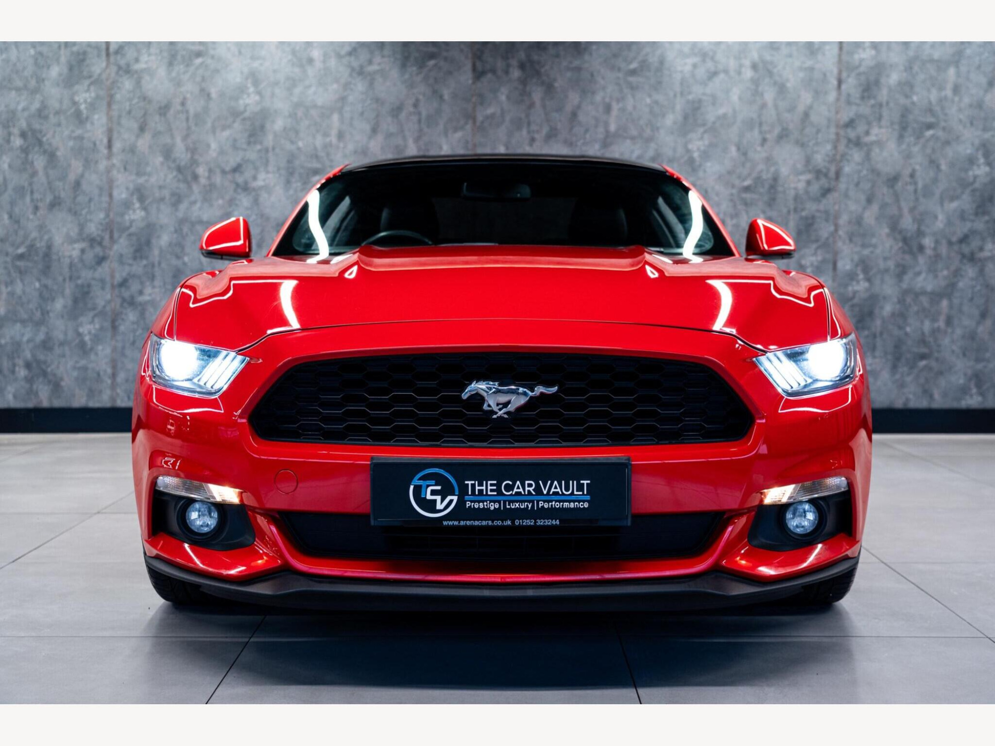 2017 Ford Mustang image 4