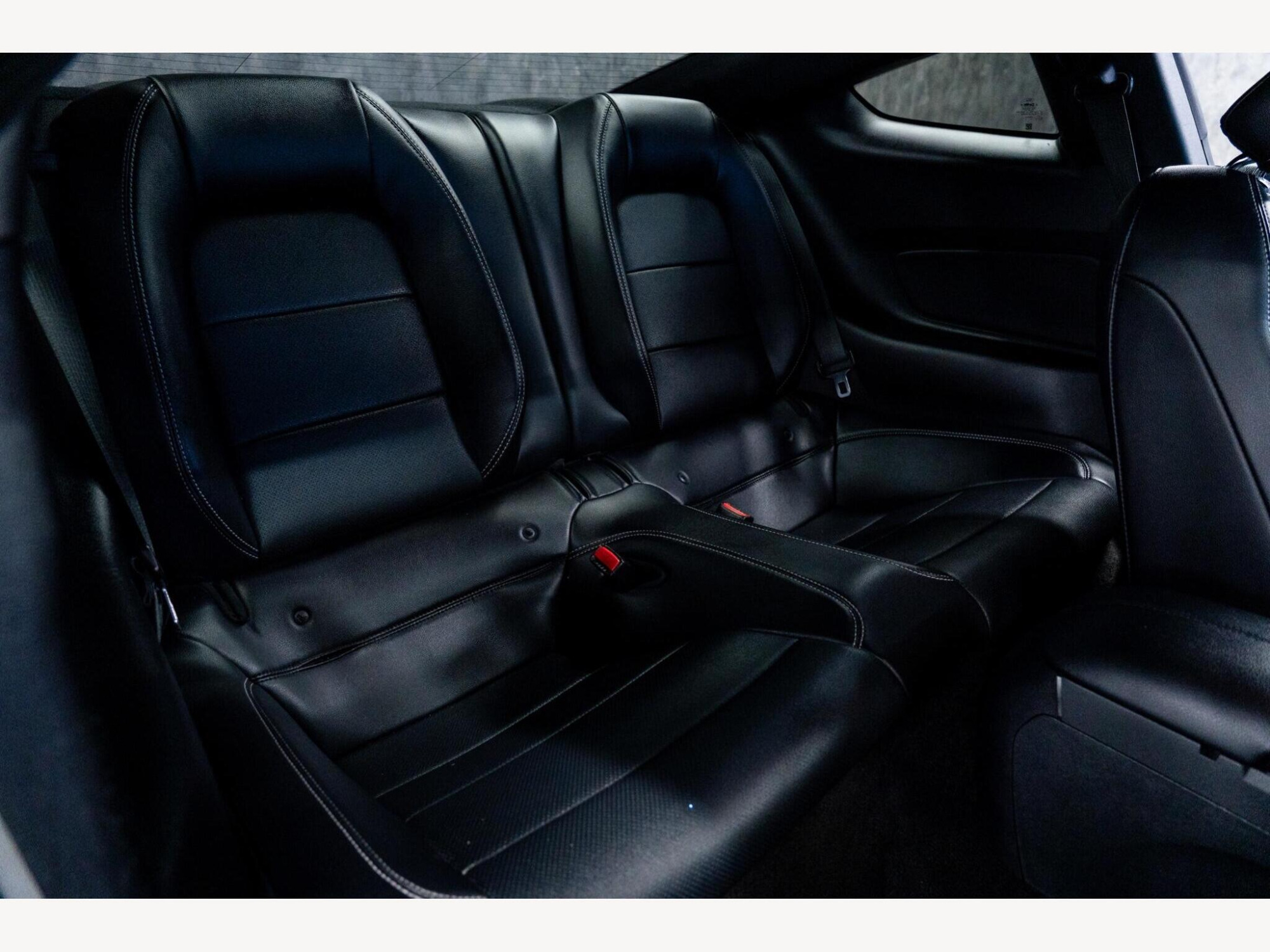 2017 Ford Mustang image 48