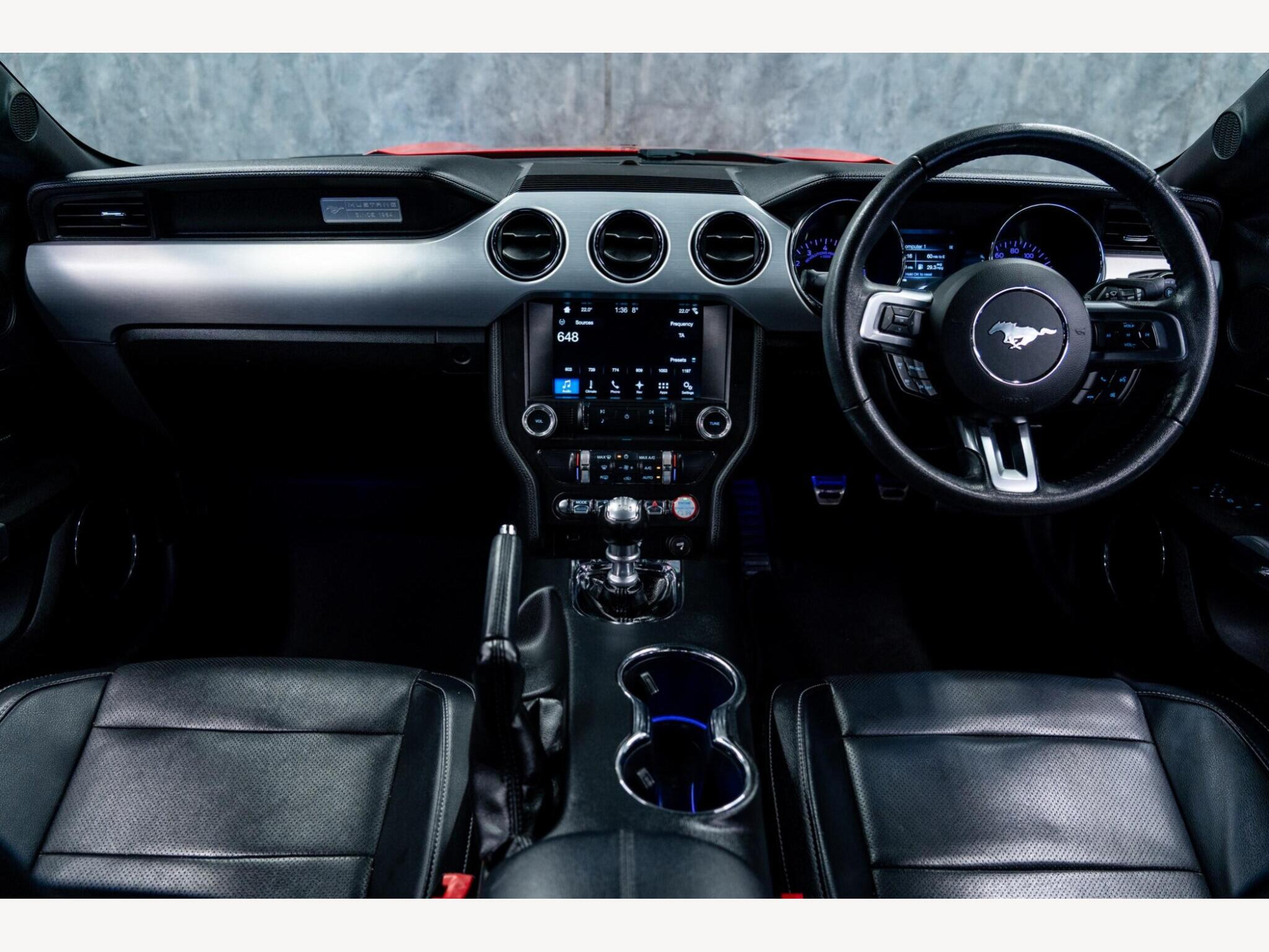2017 Ford Mustang image 26