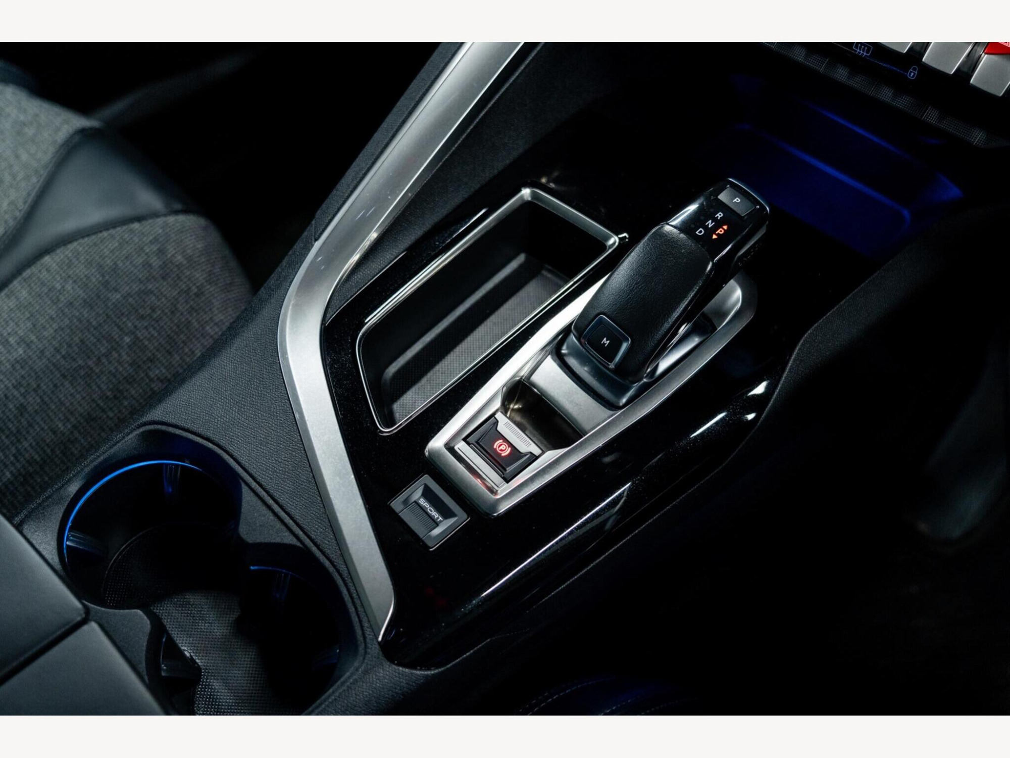 2017 Peugeot 3008 image 34