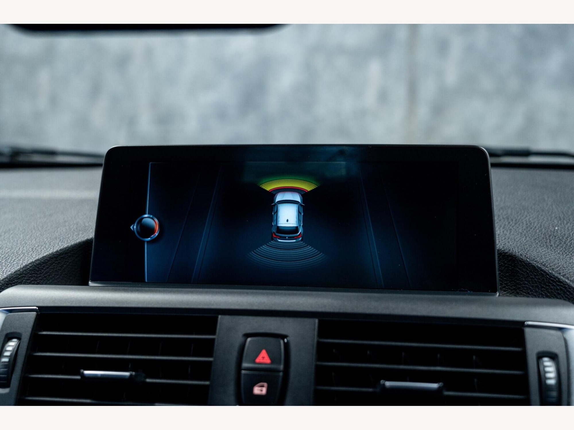 2016 BMW 1 Series image 25