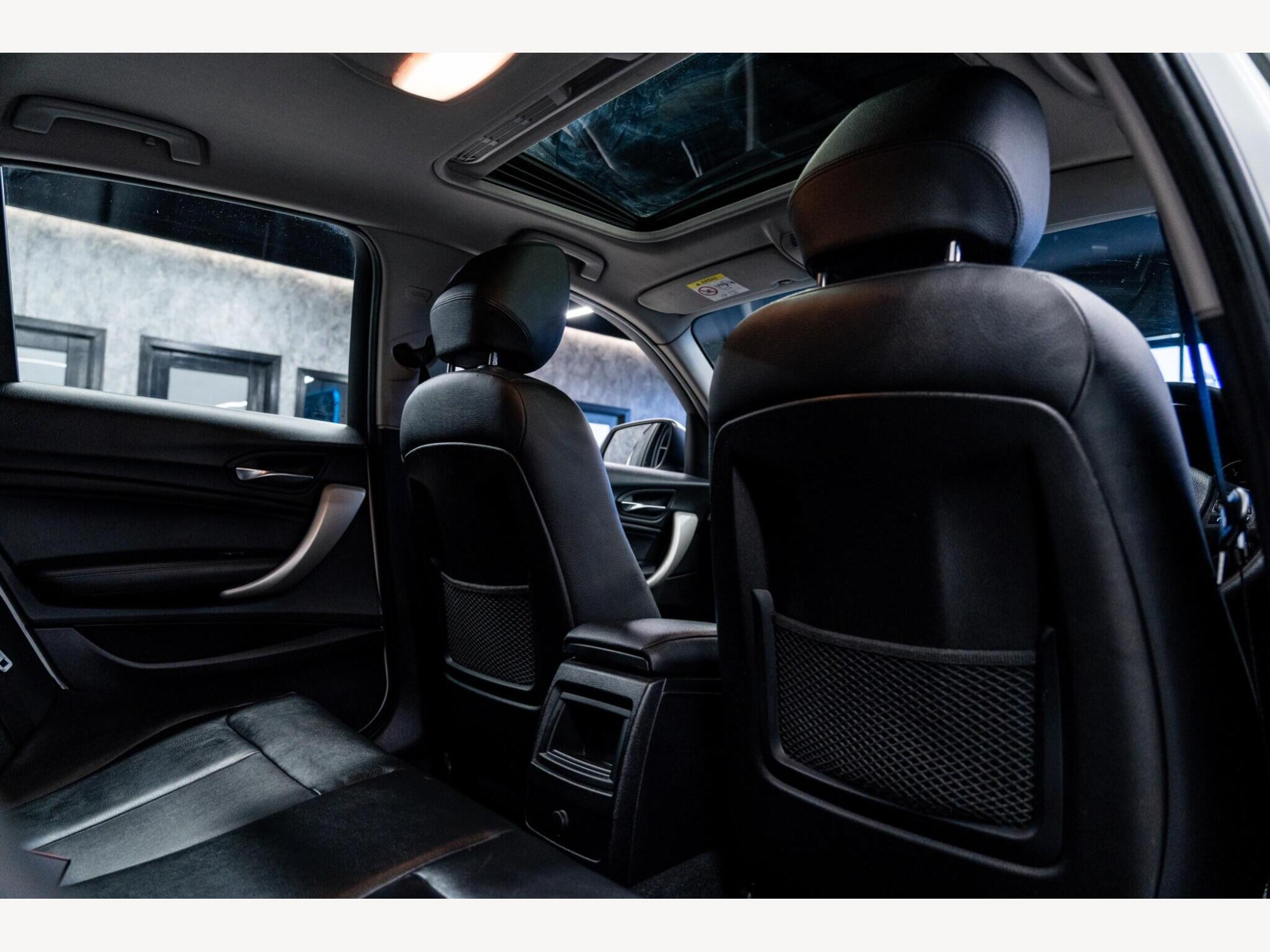 2016 BMW 1 Series image 42