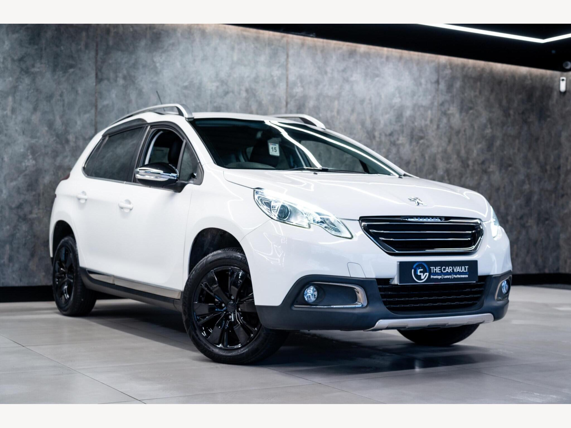2016 Peugeot 2008 image 1
