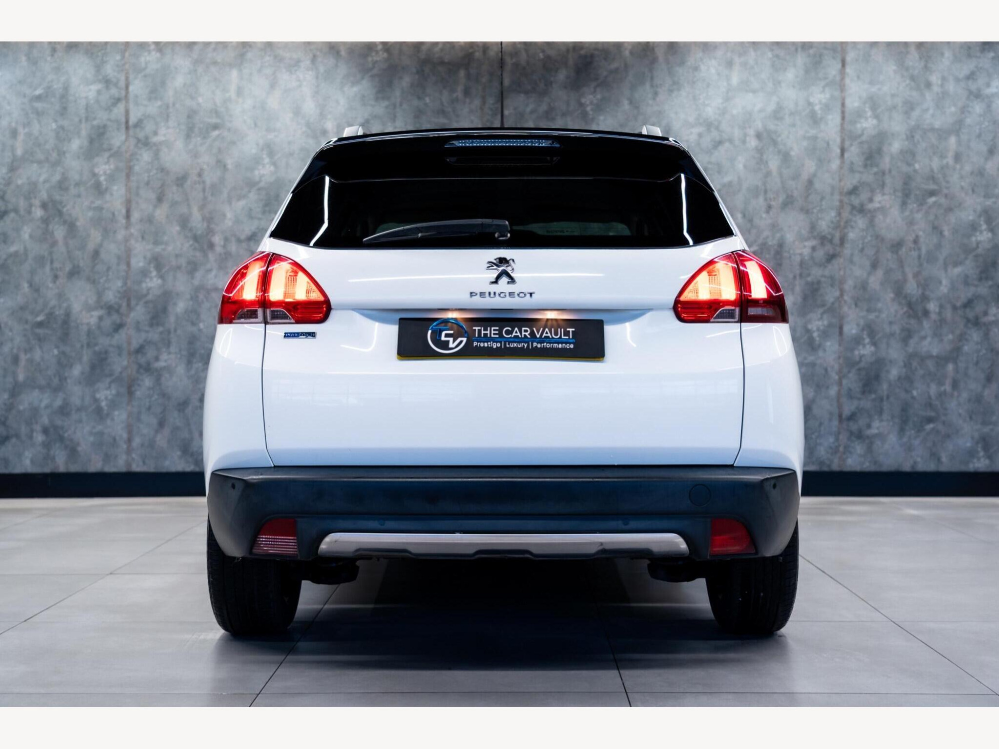 2016 Peugeot 2008 image 7