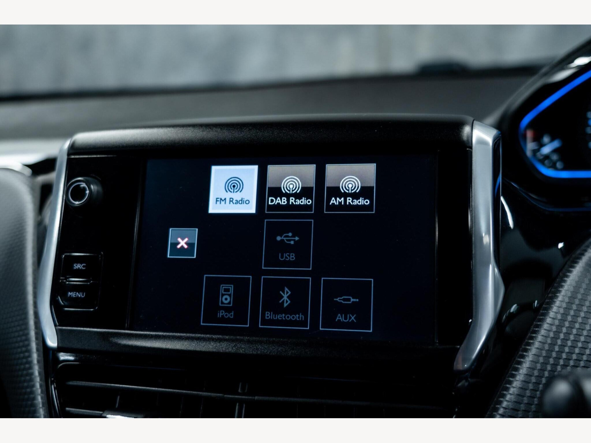 2016 Peugeot 2008 image 19