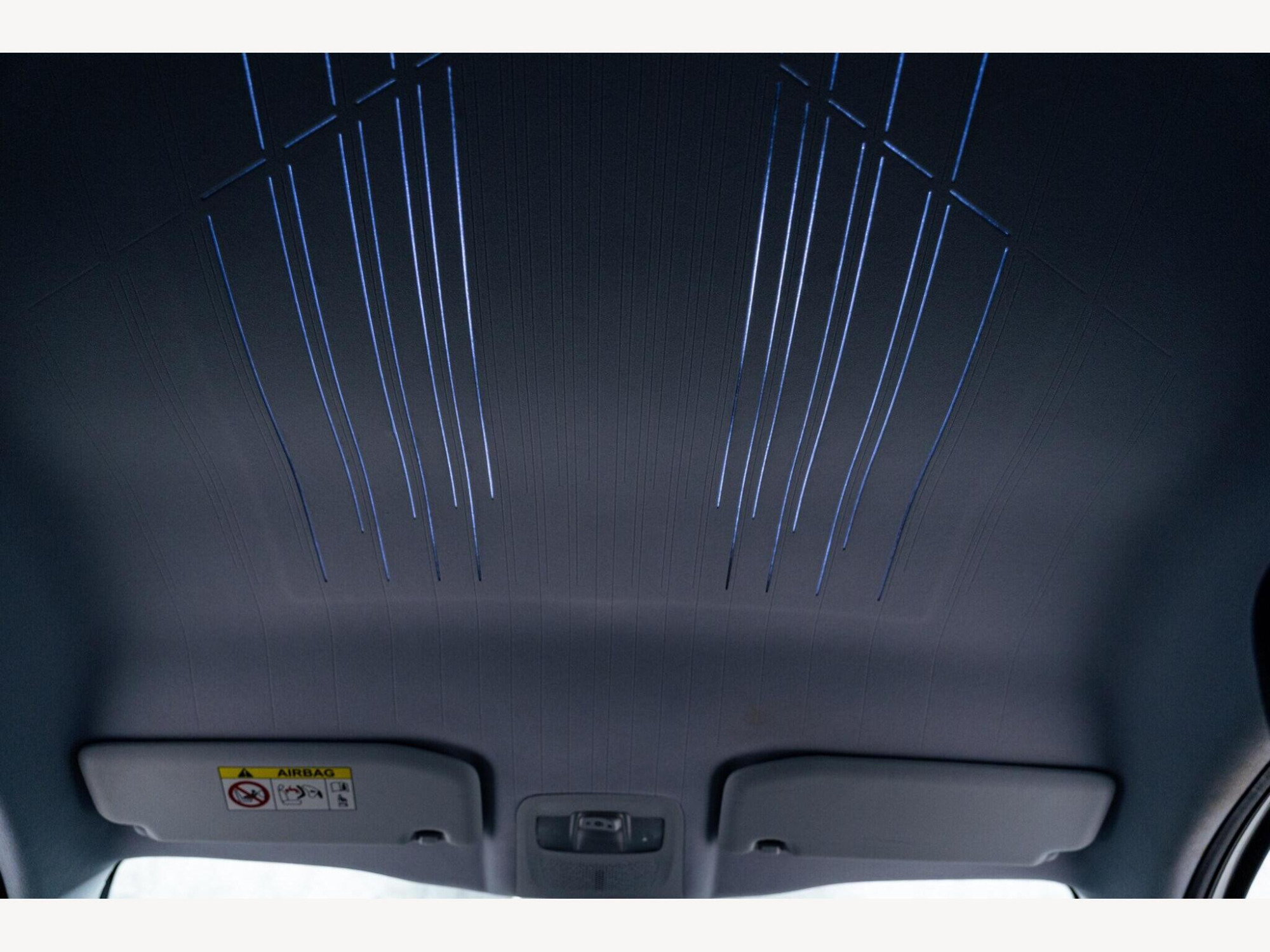2016 Peugeot 2008 image 38