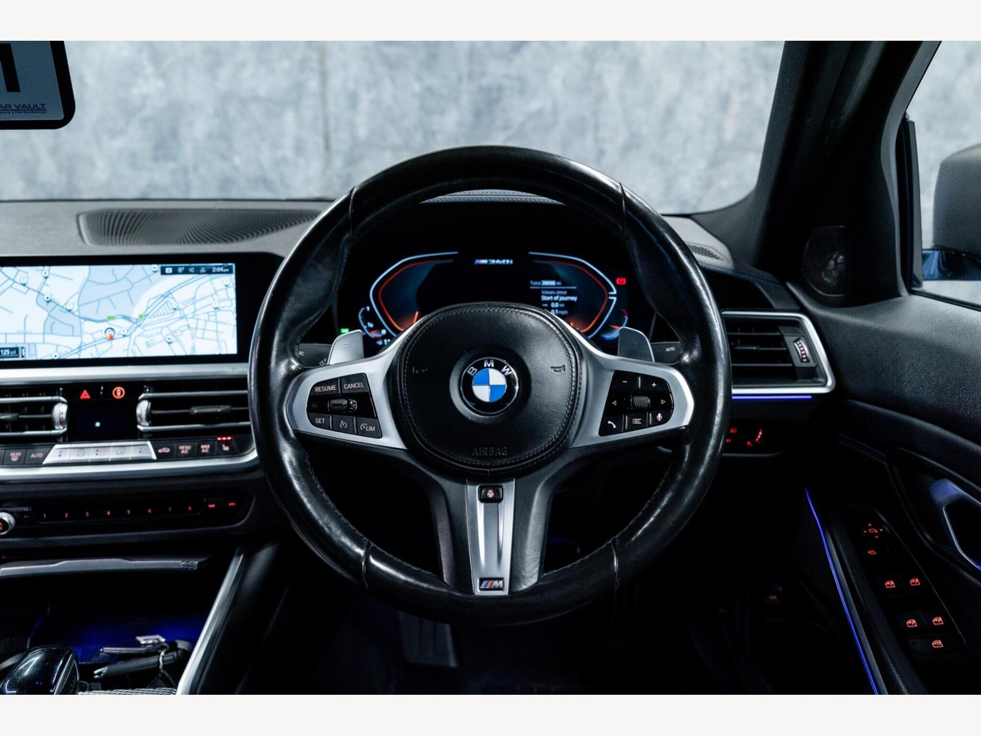 2022 BMW 3 Series image 16