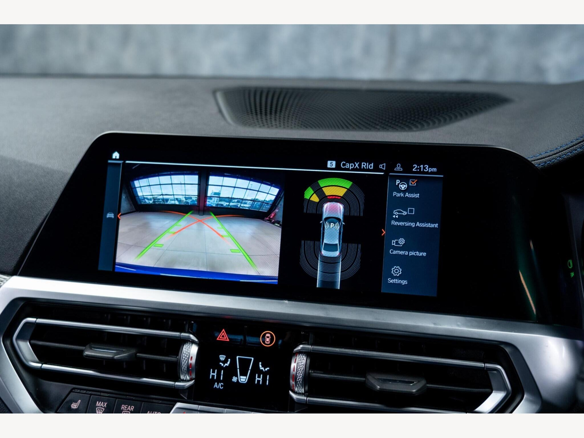 2022 BMW 3 Series image 21