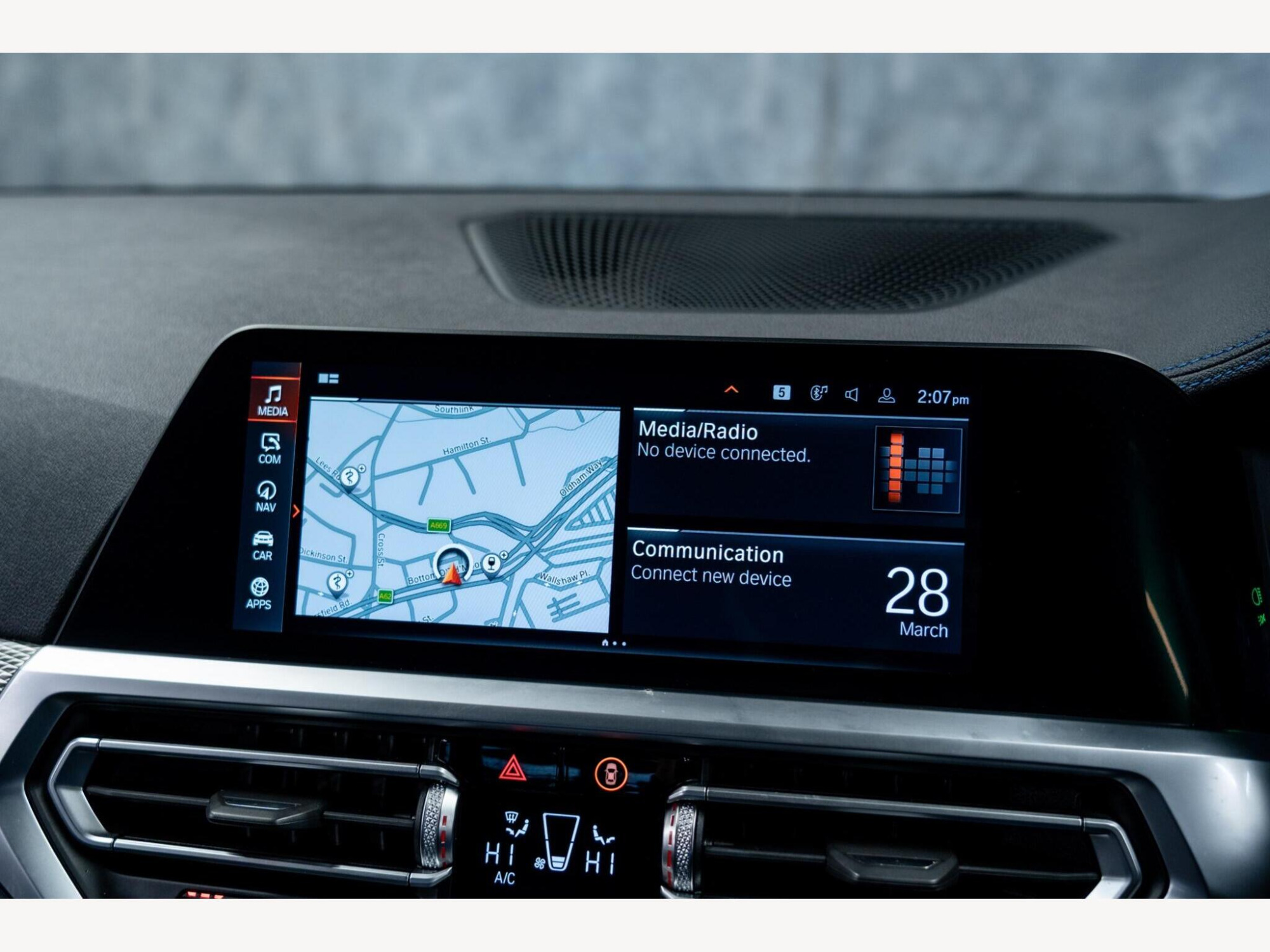 2022 BMW 3 Series image 38