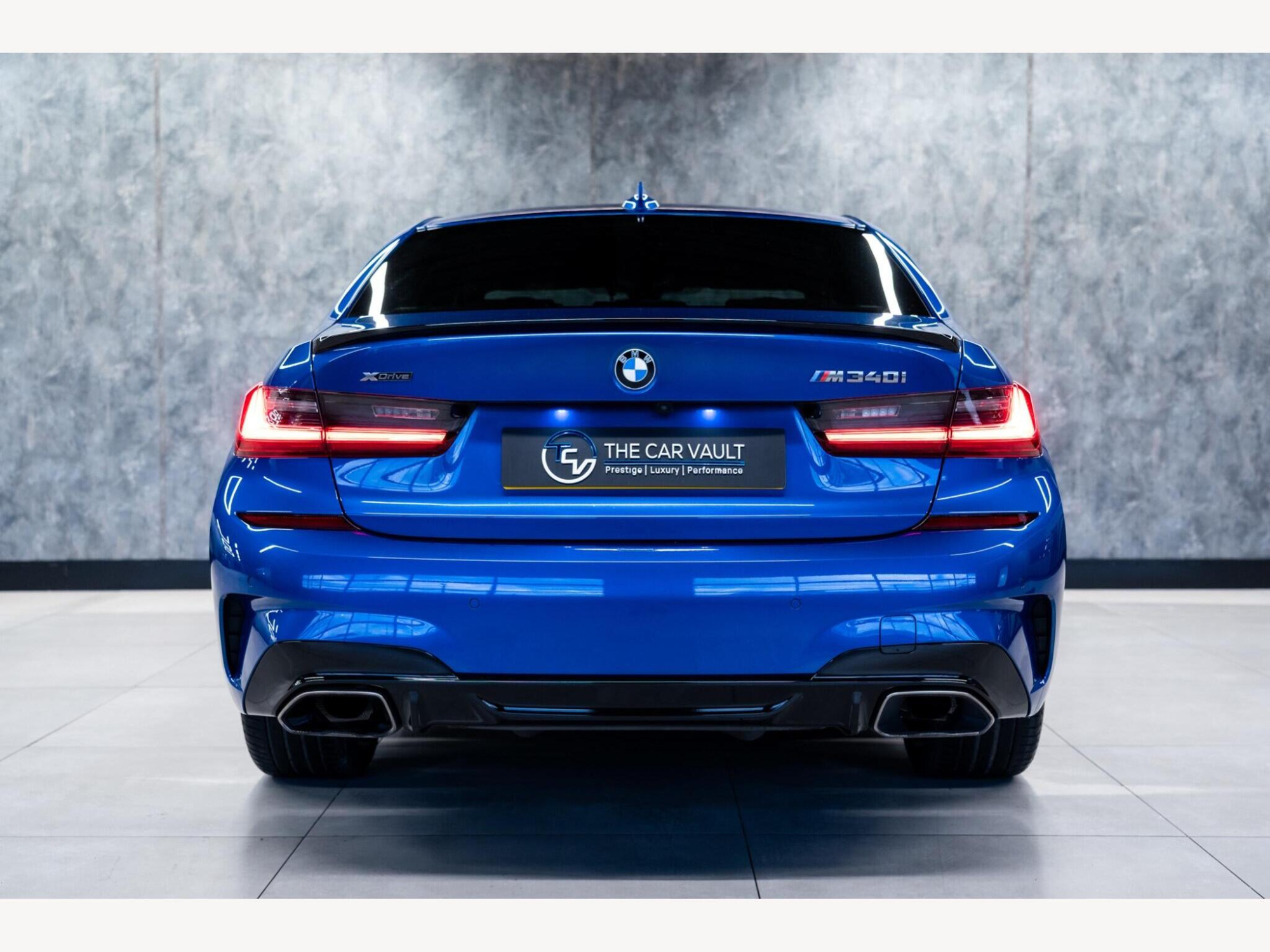 2022 BMW 3 Series image 7