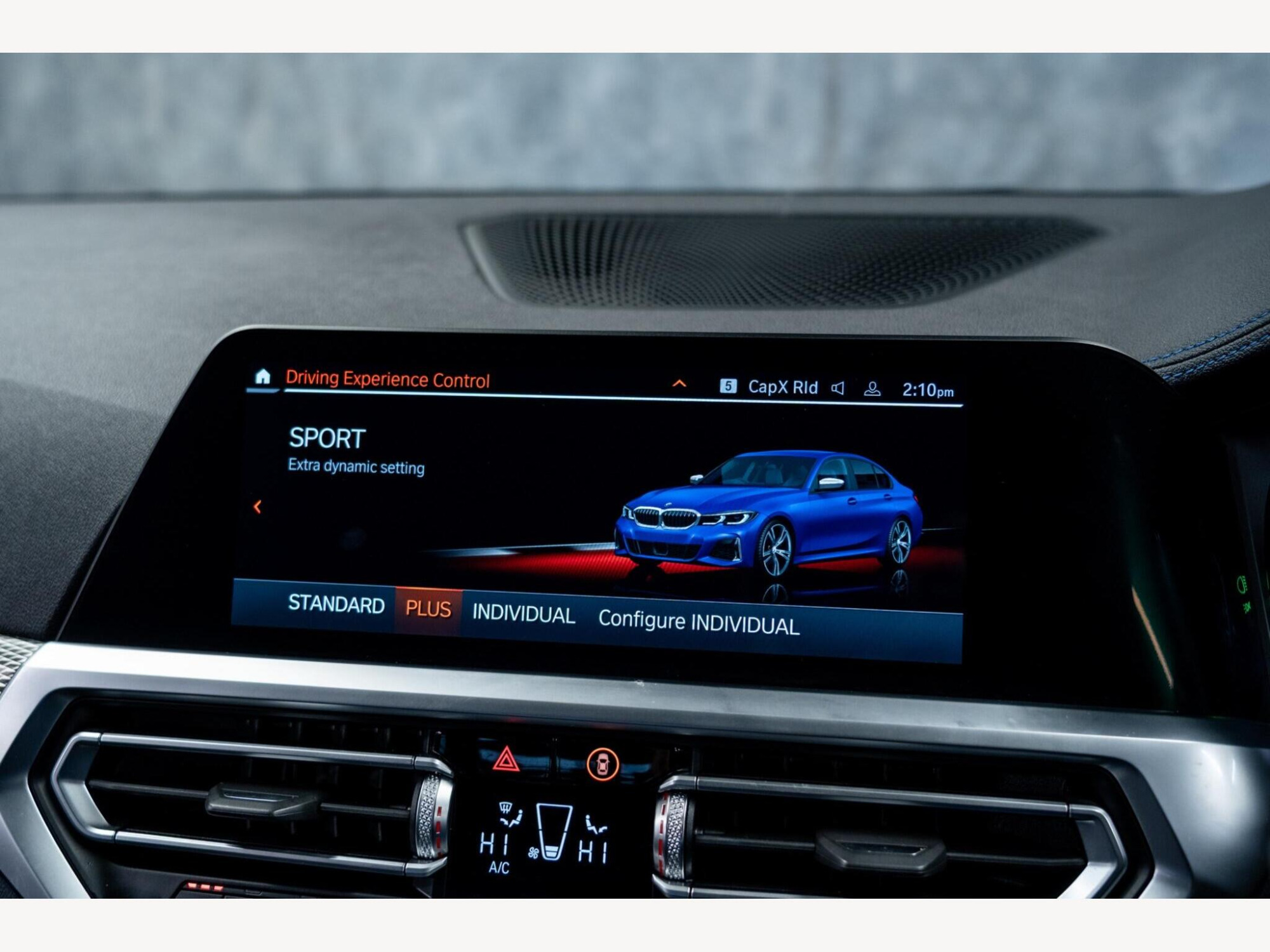 2022 BMW 3 Series image 23