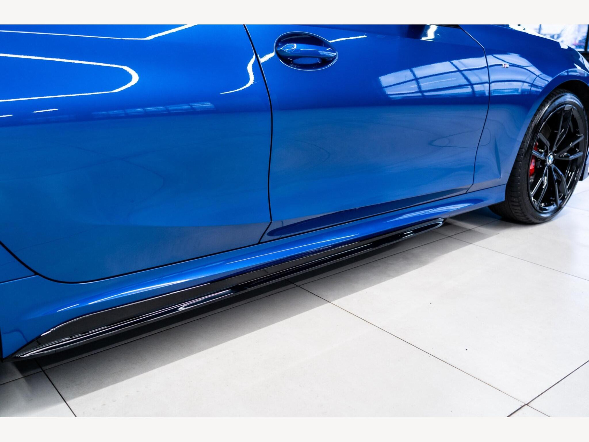 2022 BMW 3 Series image 11