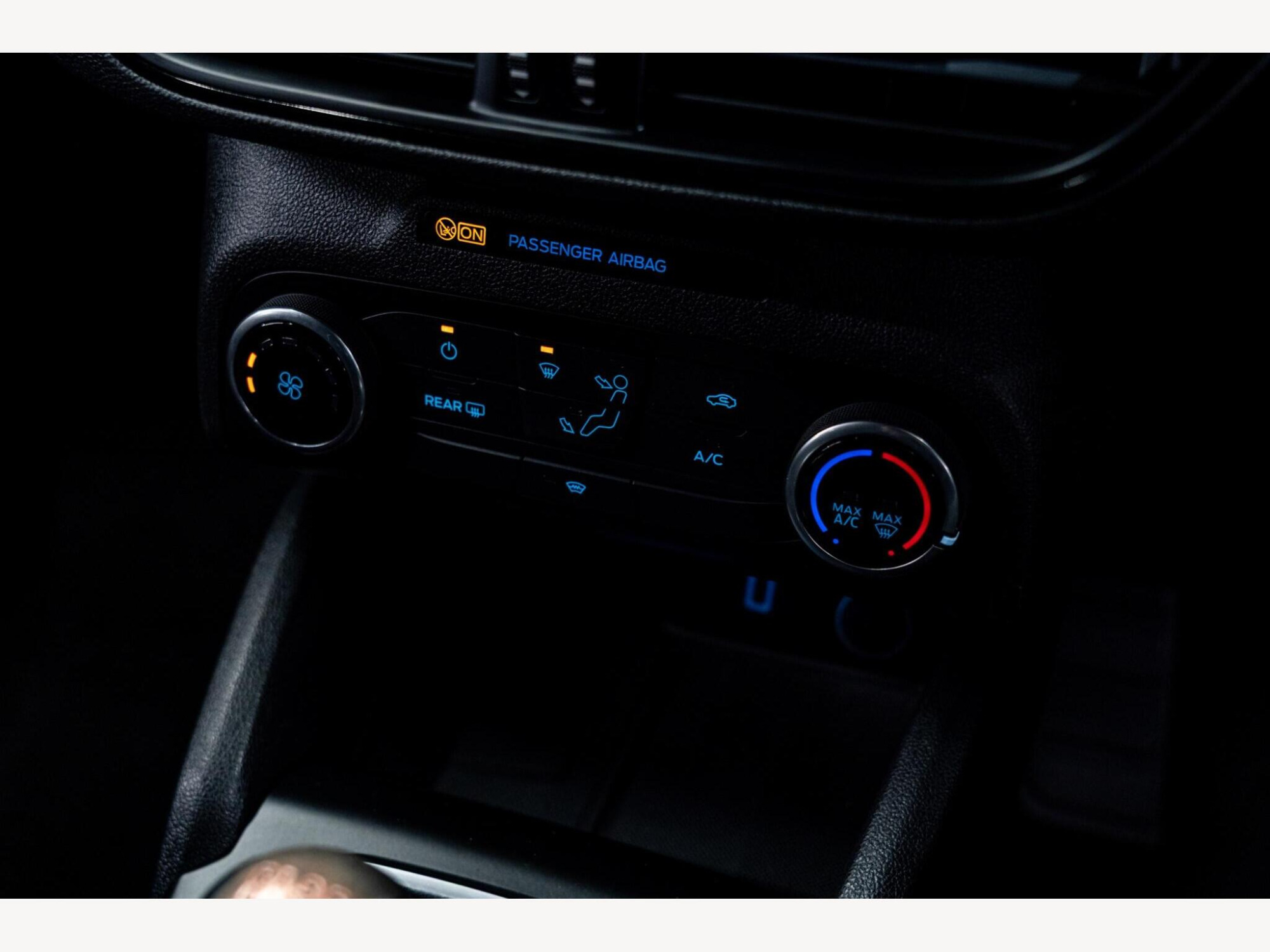 2018 Ford Focus image 31