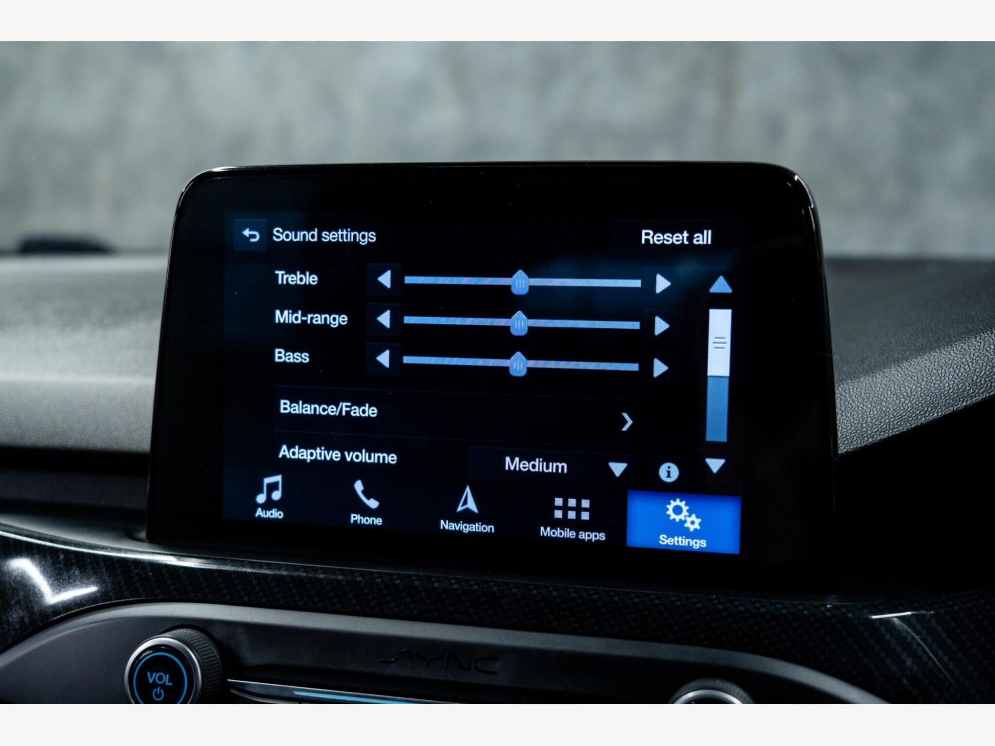 2018 Ford Focus image 25