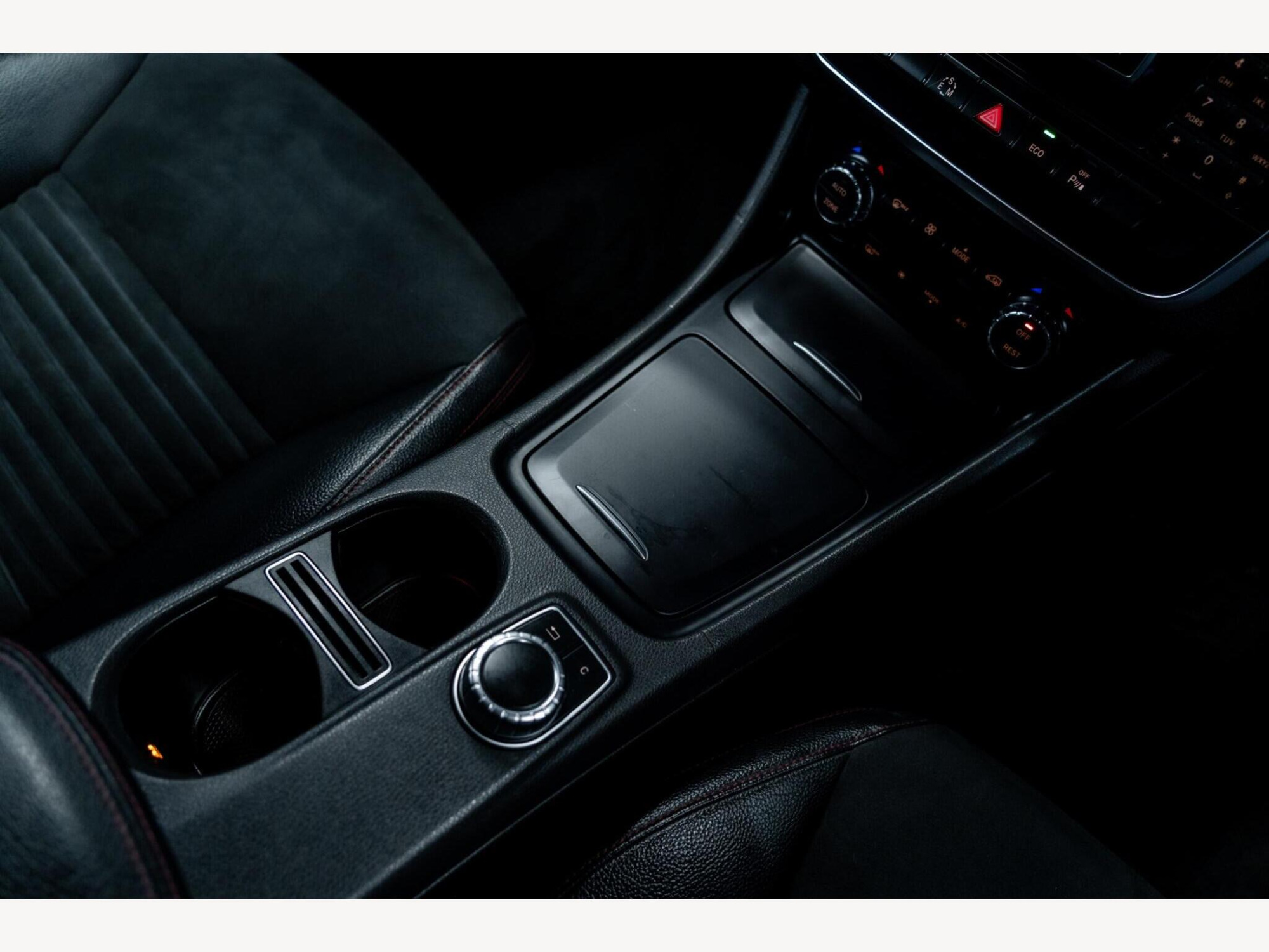 2013 Mercedes-Benz CLA image 26