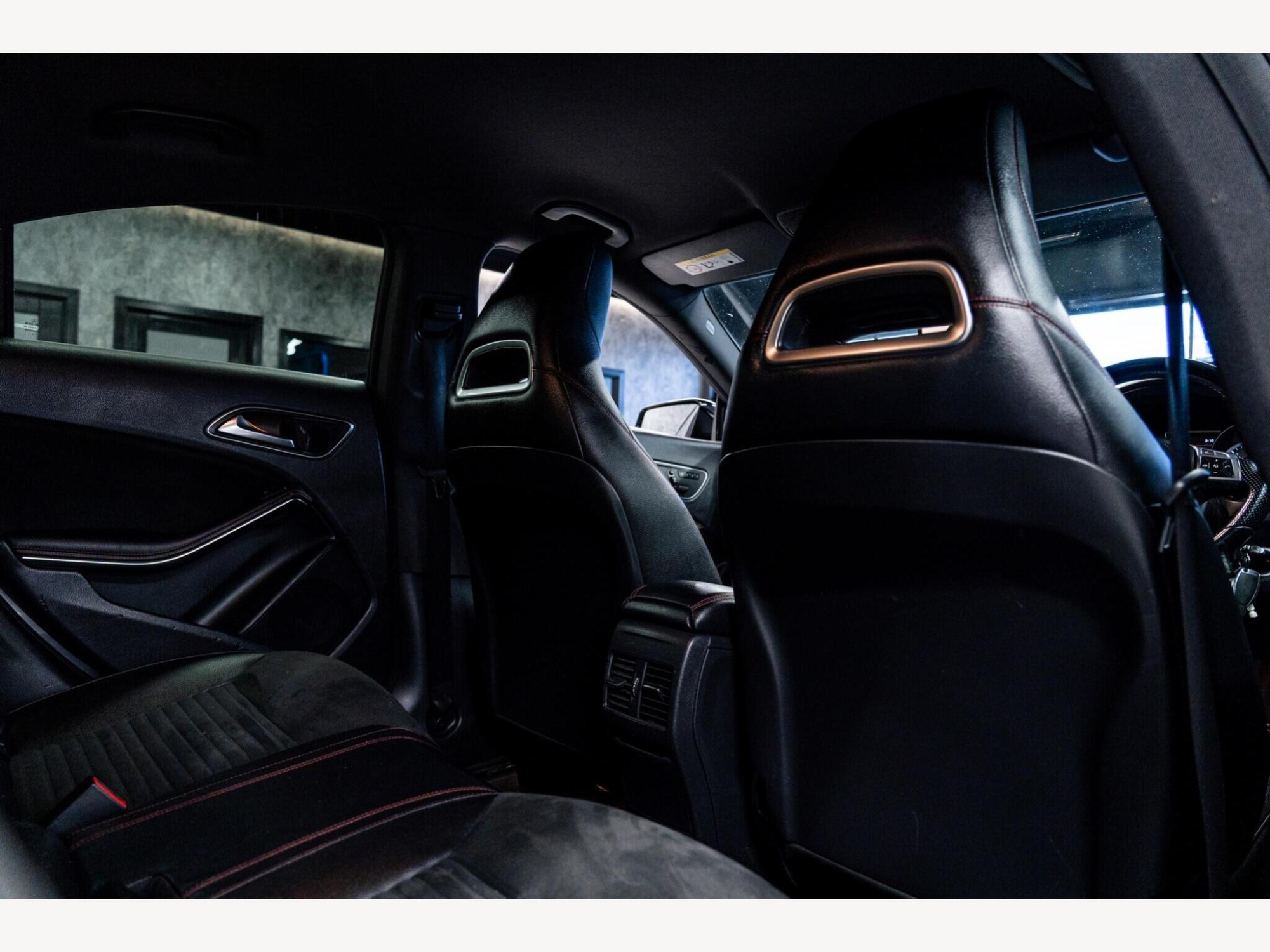2013 Mercedes-Benz CLA image 34