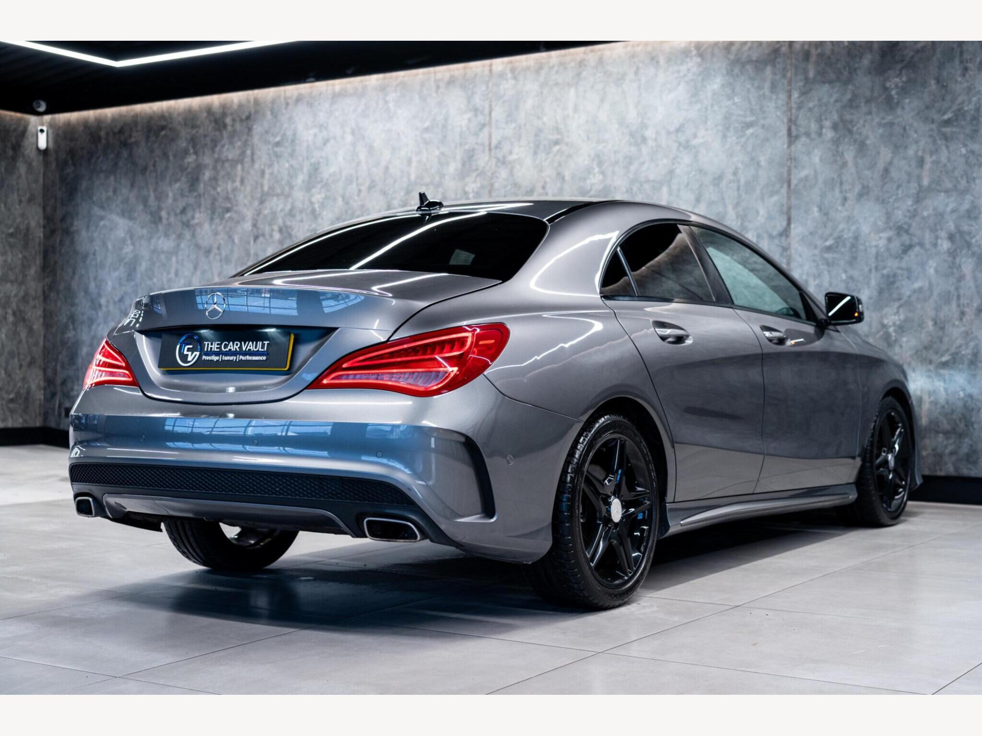 2013 Mercedes-Benz CLA image 3