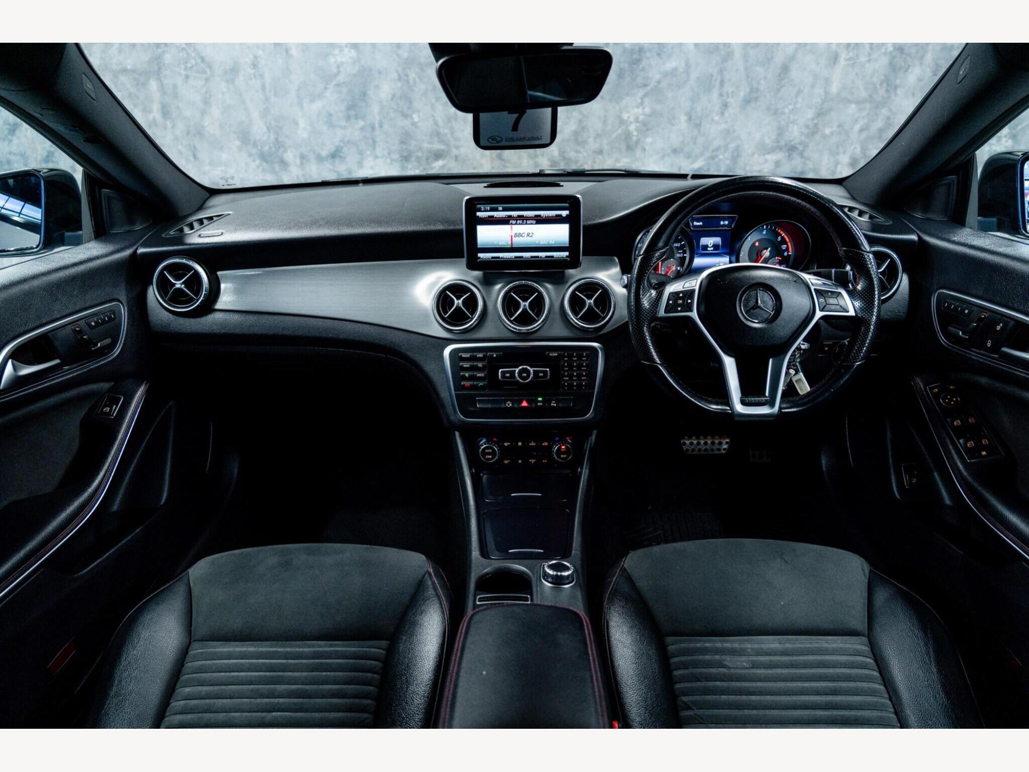 2013 Mercedes-Benz CLA image 18