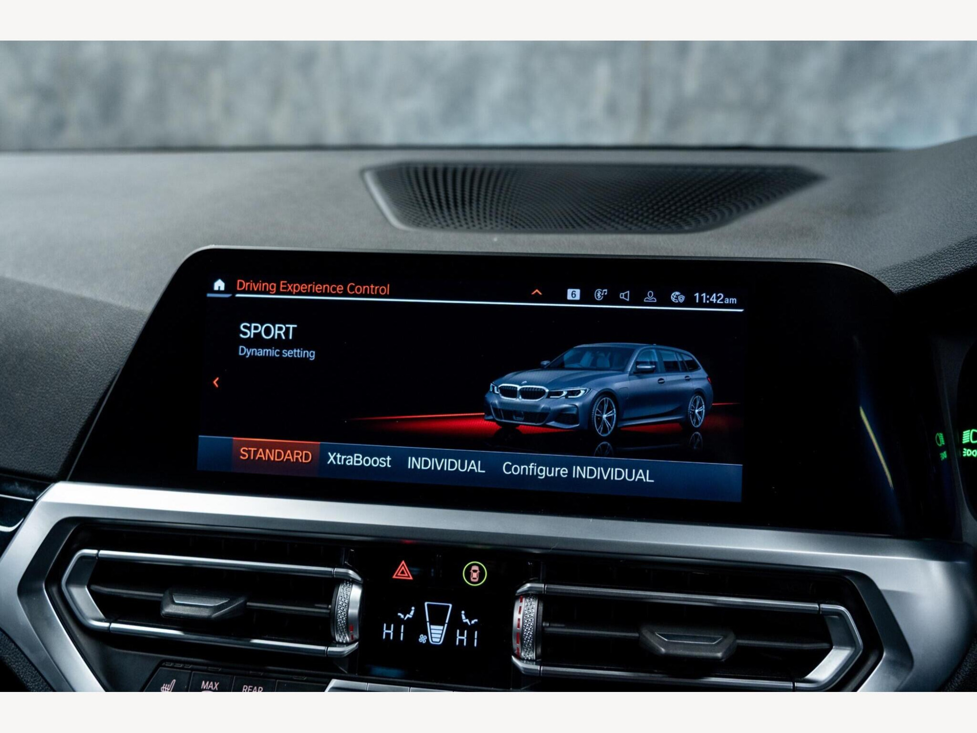 2021 BMW 3 Series image 30