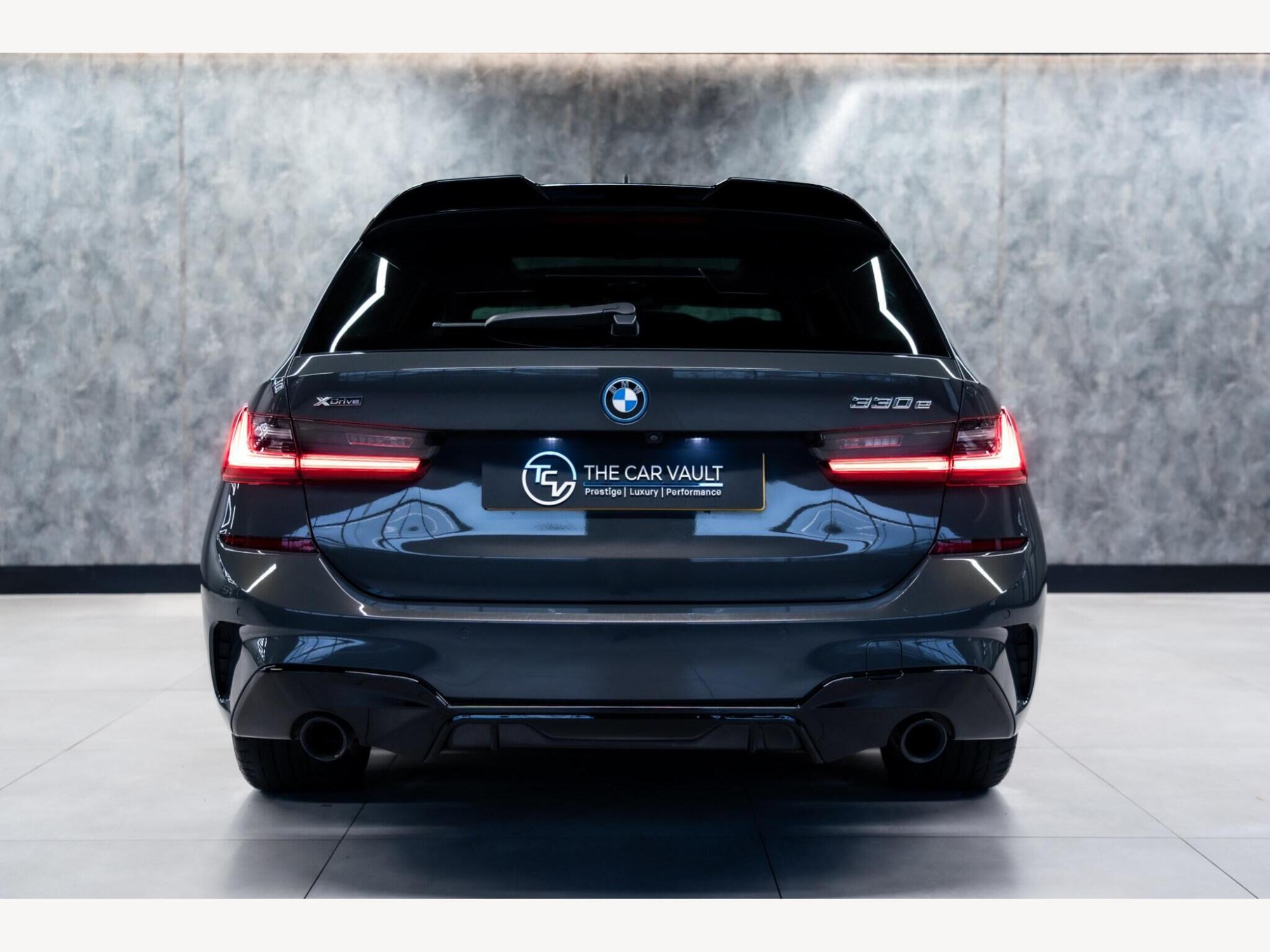 2021 BMW 3 Series image 7