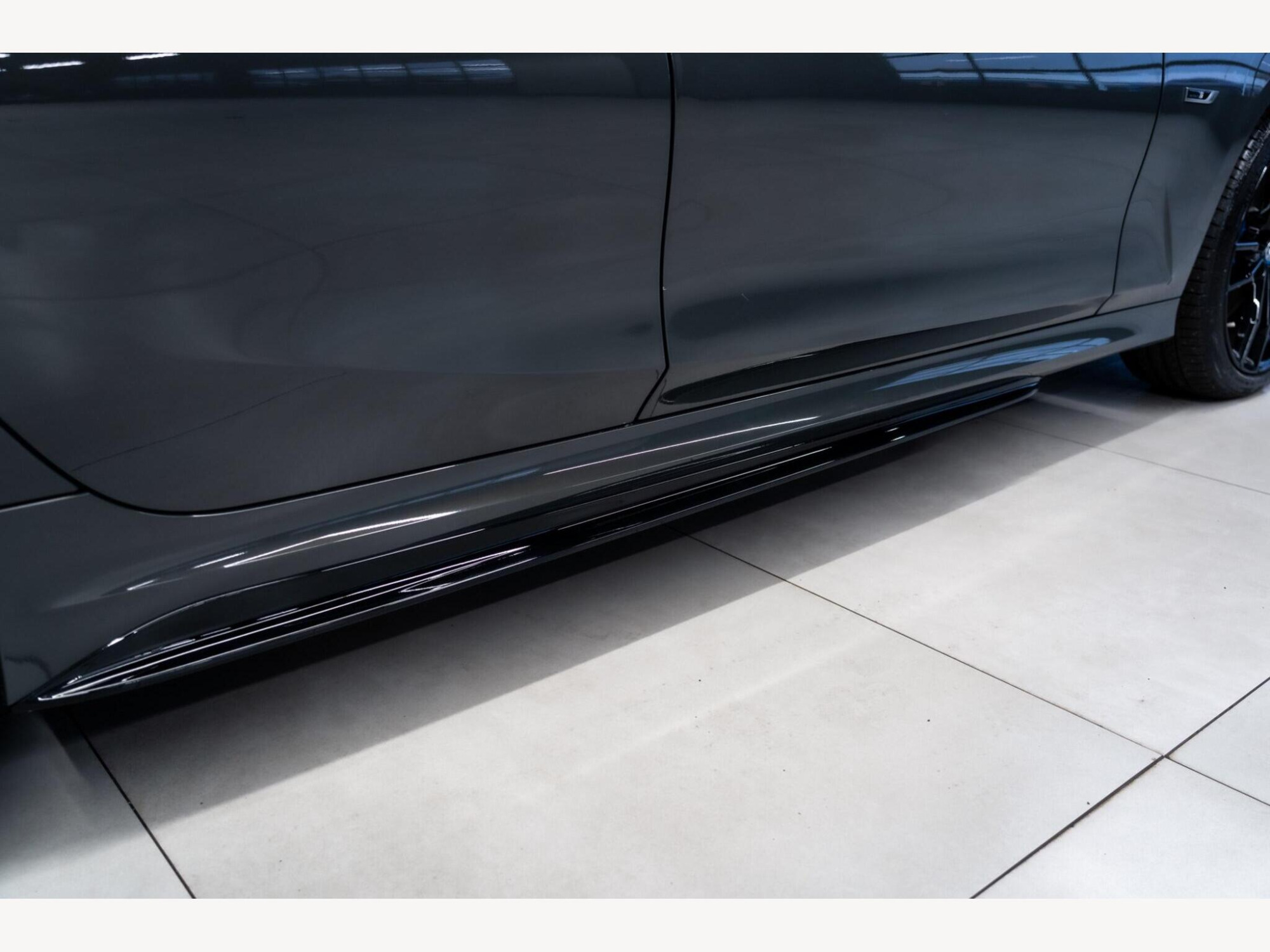 2021 BMW 3 Series image 13