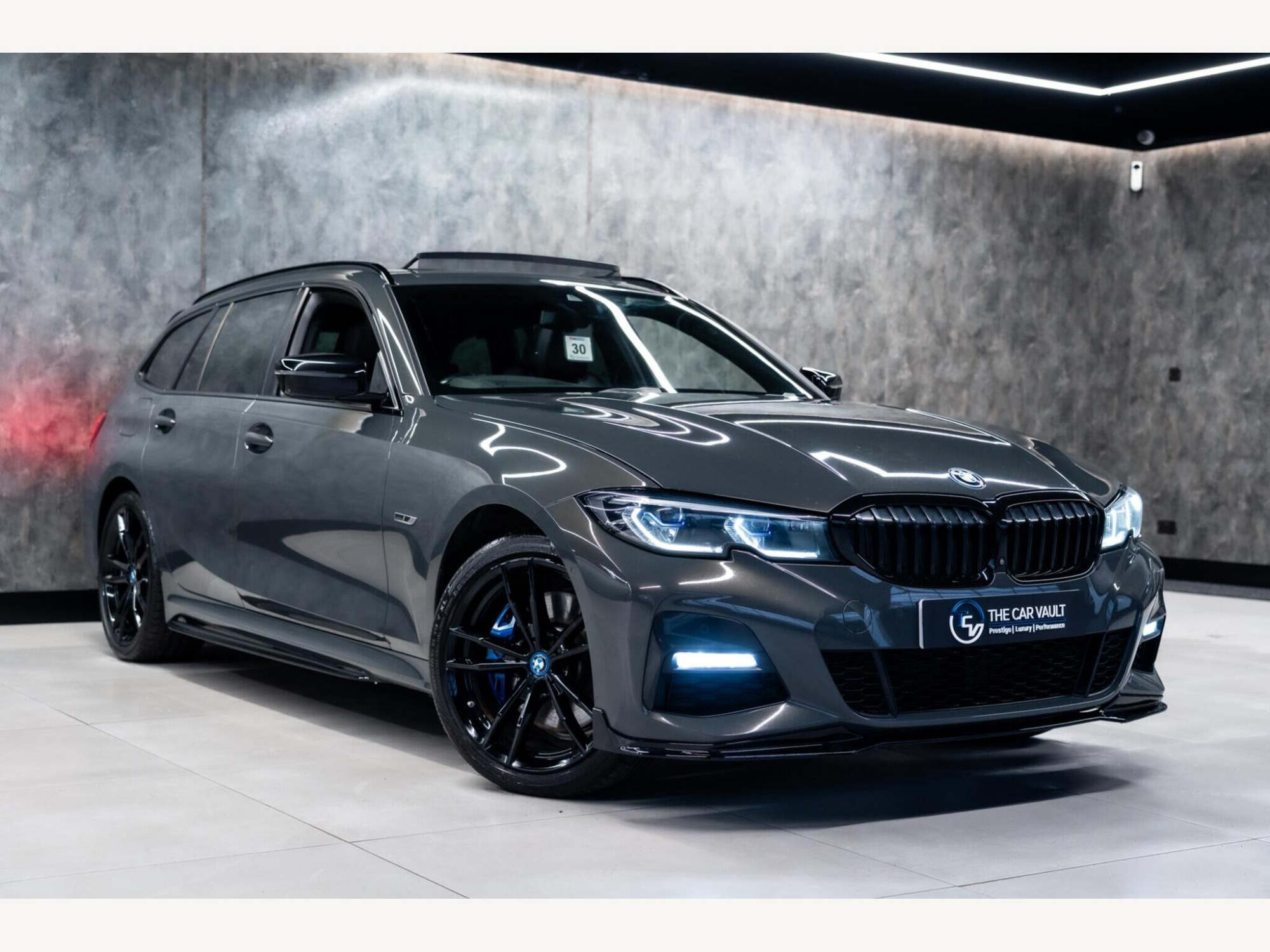 2021 BMW 3 Series image 1