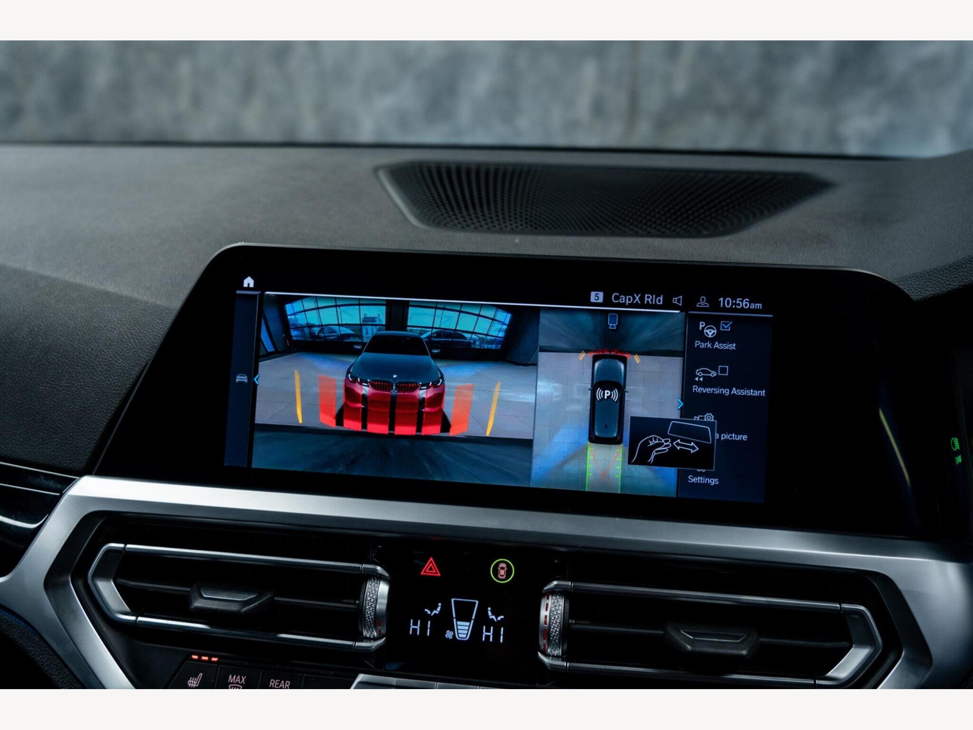 2021 BMW 3 Series image 28