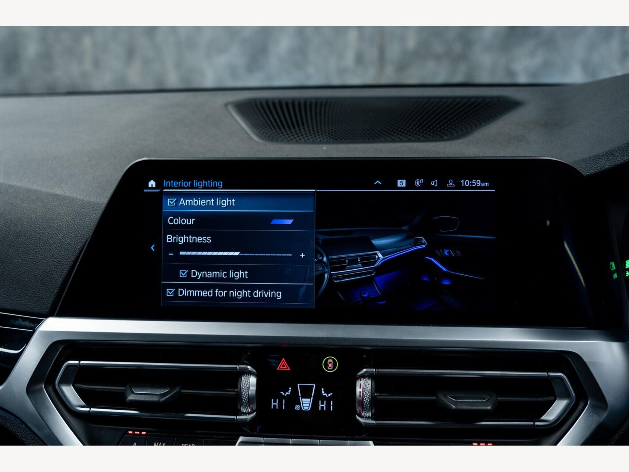 2021 BMW 3 Series image 38
