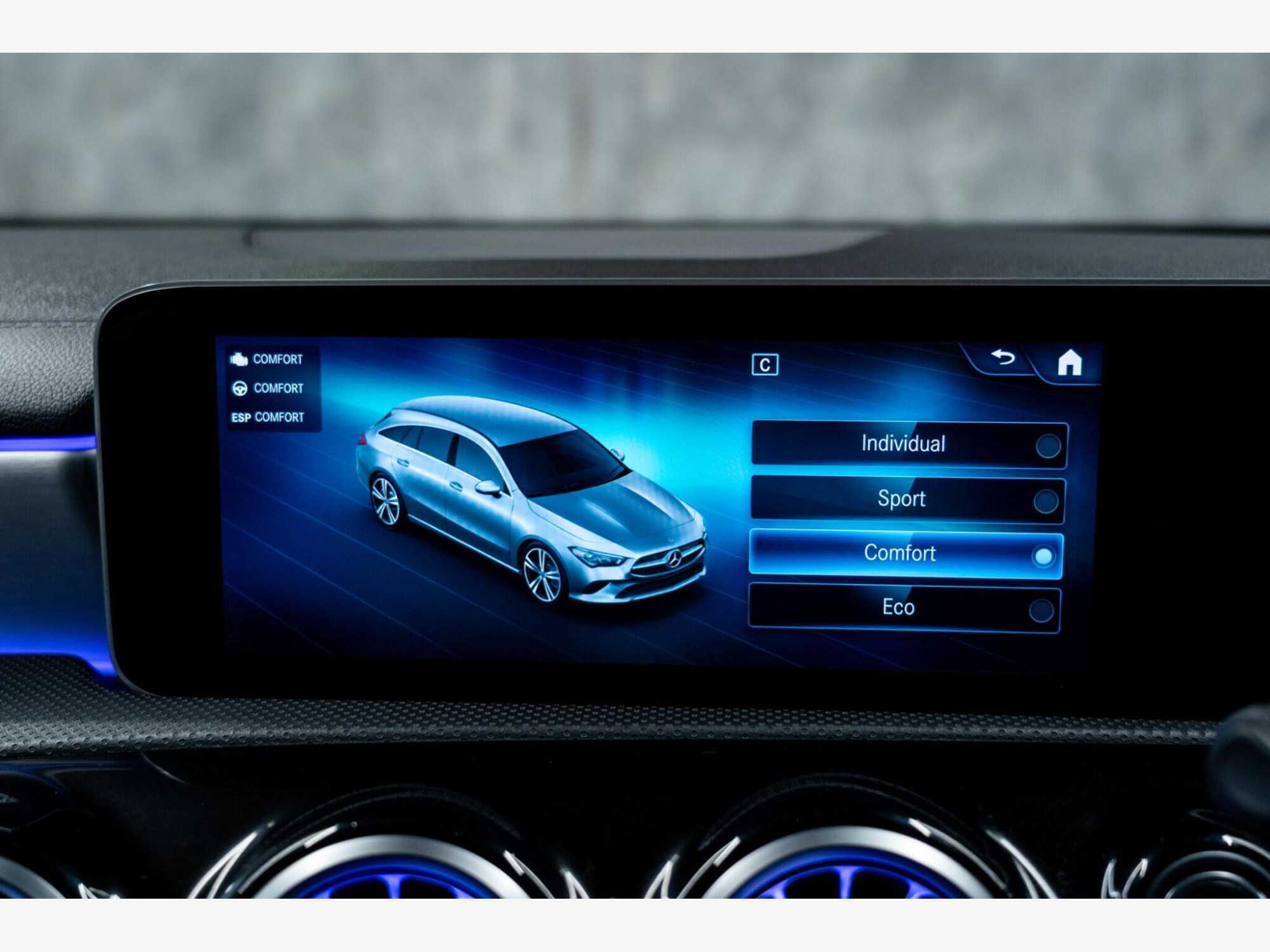 2020 Mercedes-Benz CLA image 26