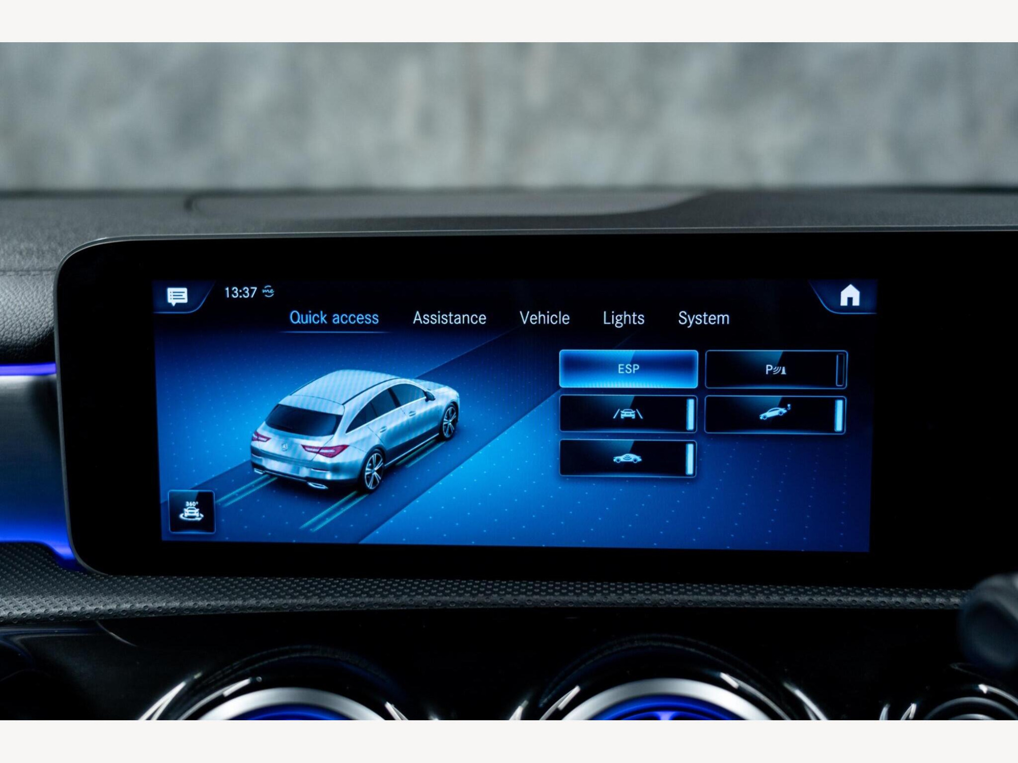 2020 Mercedes-Benz CLA image 31
