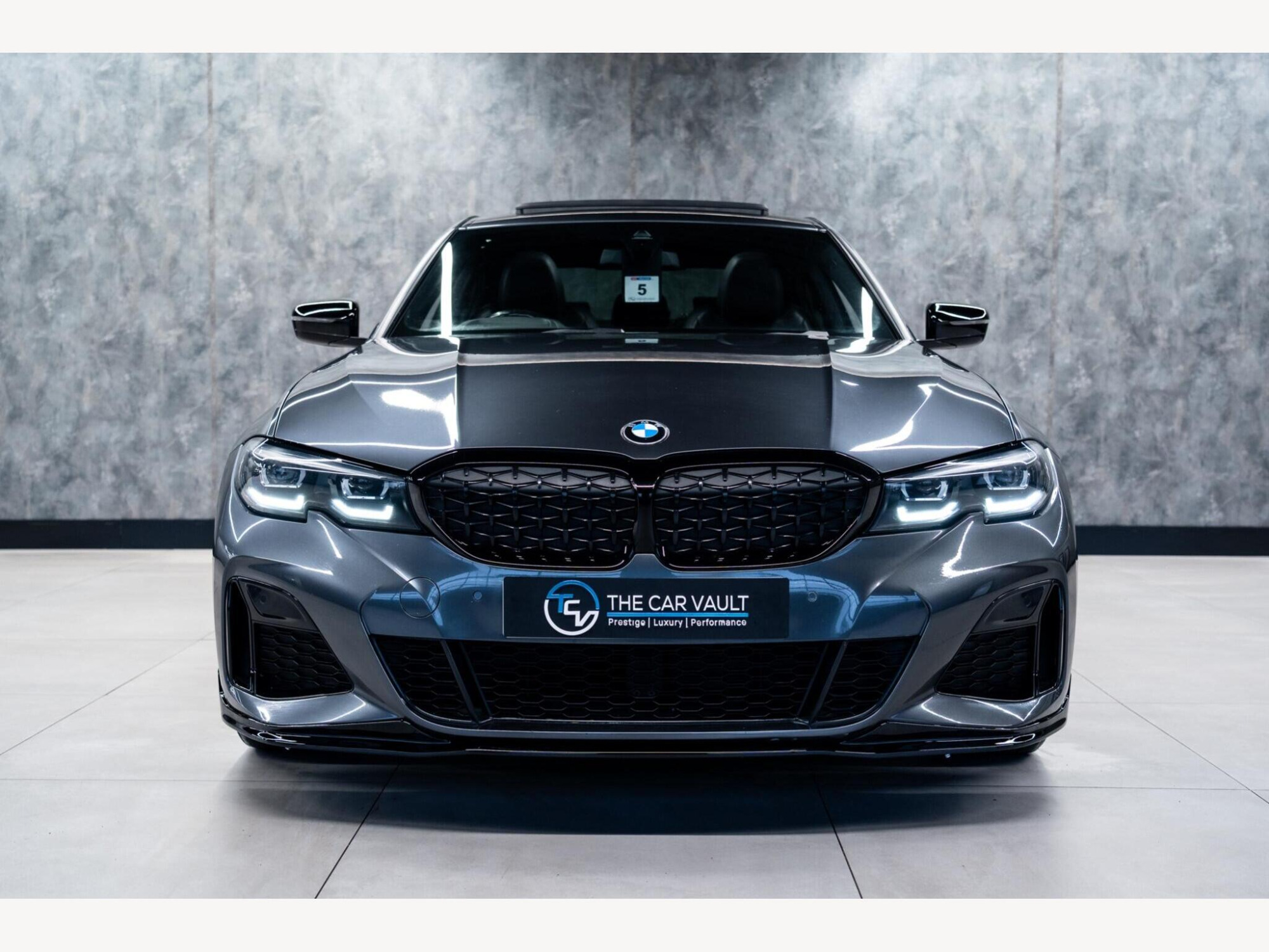 2021 BMW 3 Series image 4