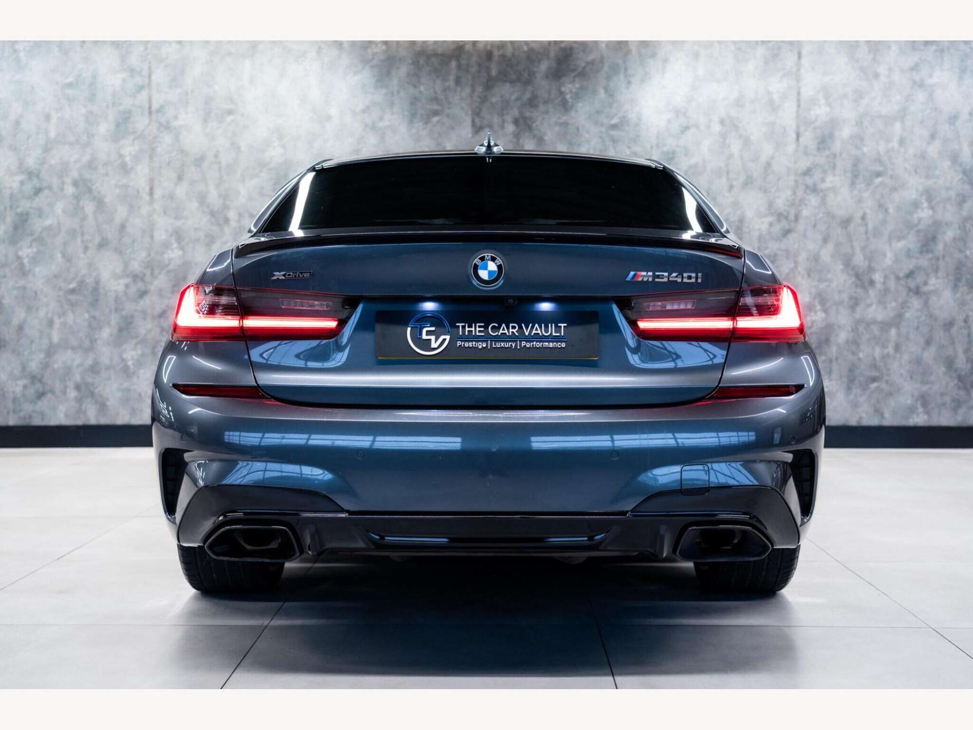 2021 BMW 3 Series image 7