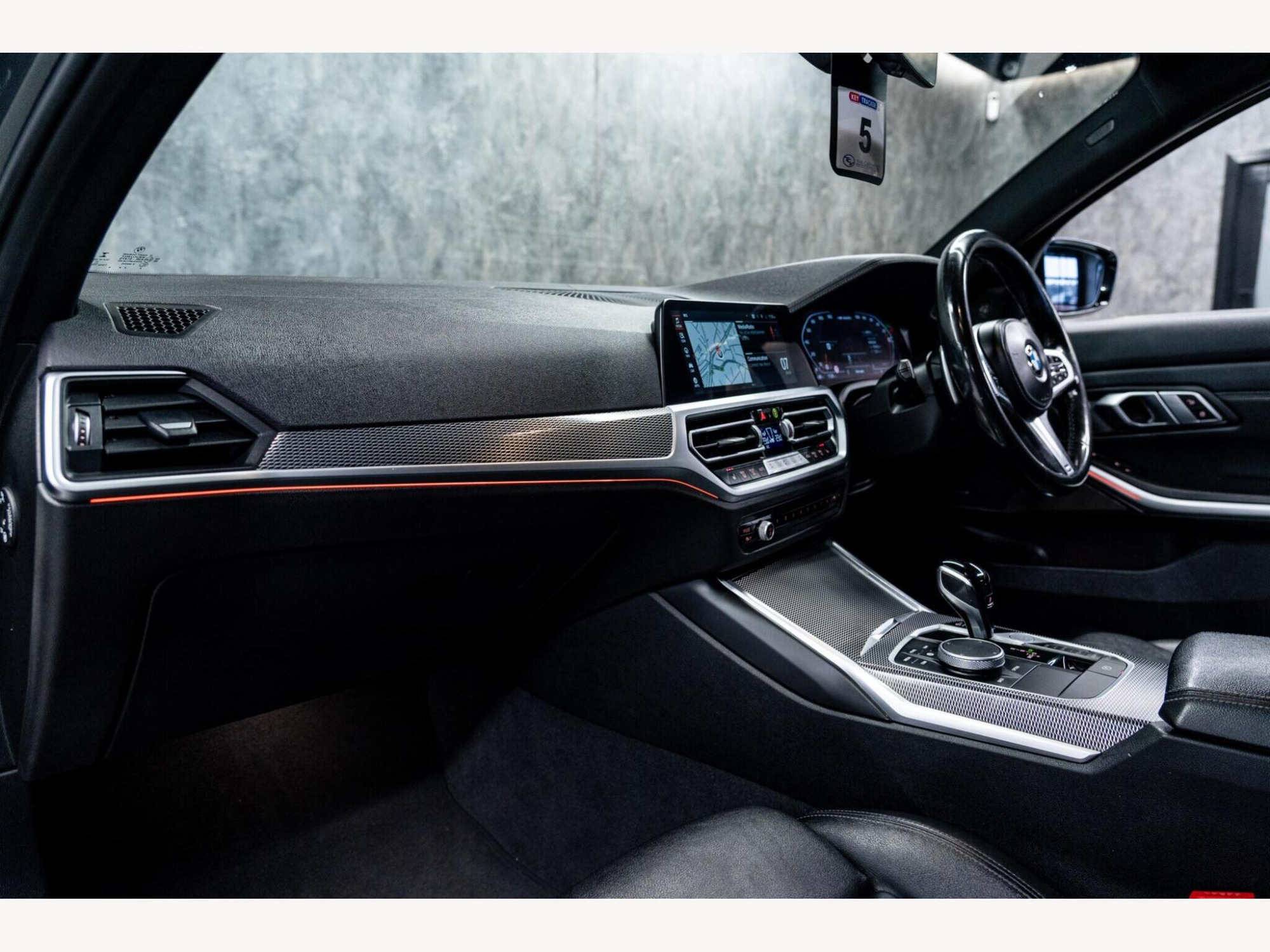 2021 BMW 3 Series image 47