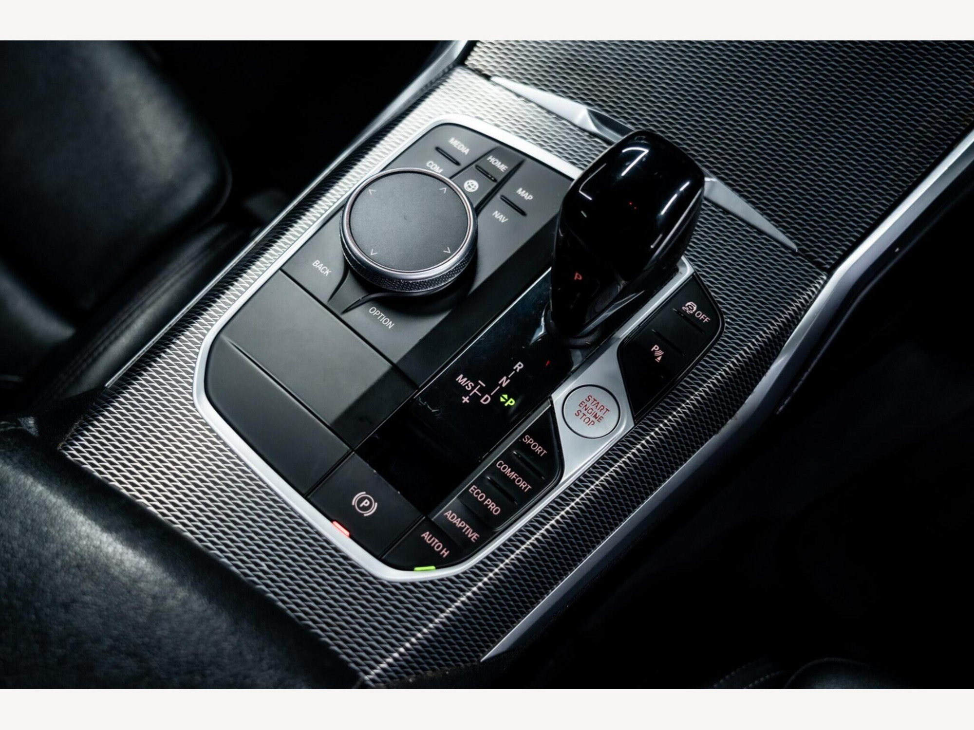2021 BMW 3 Series image 43