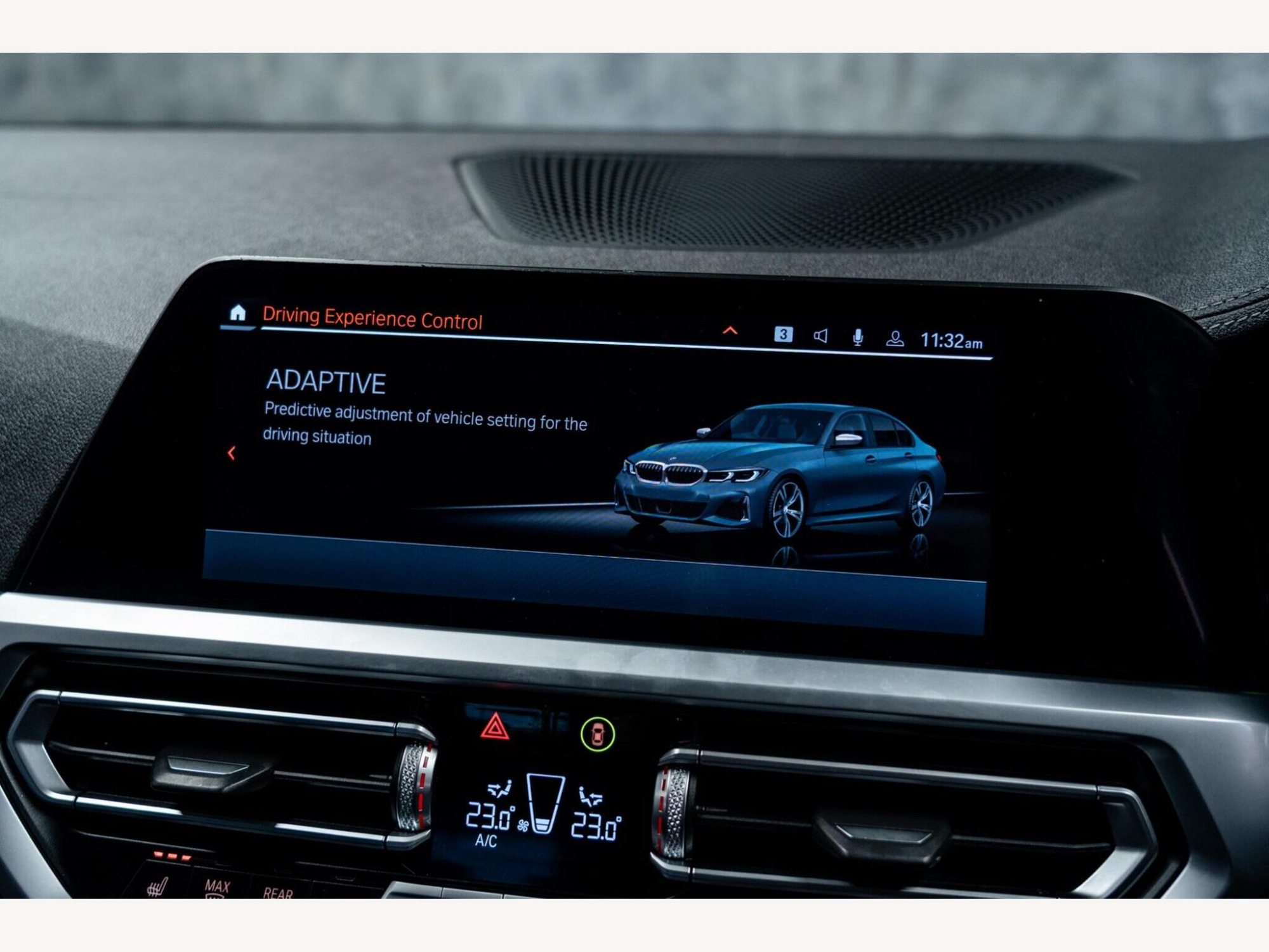 2021 BMW 3 Series image 27