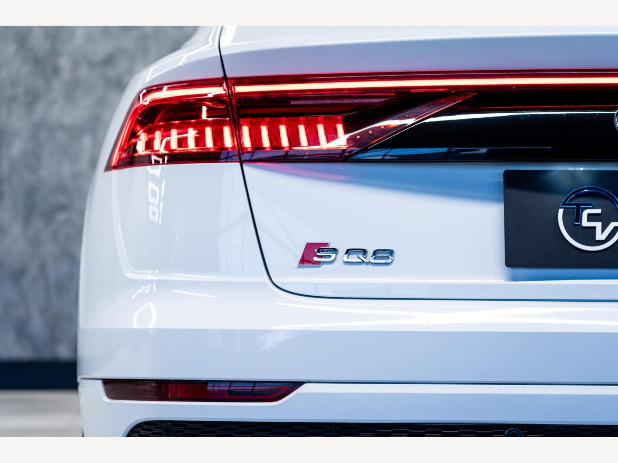 2019 Audi Q8 image 13