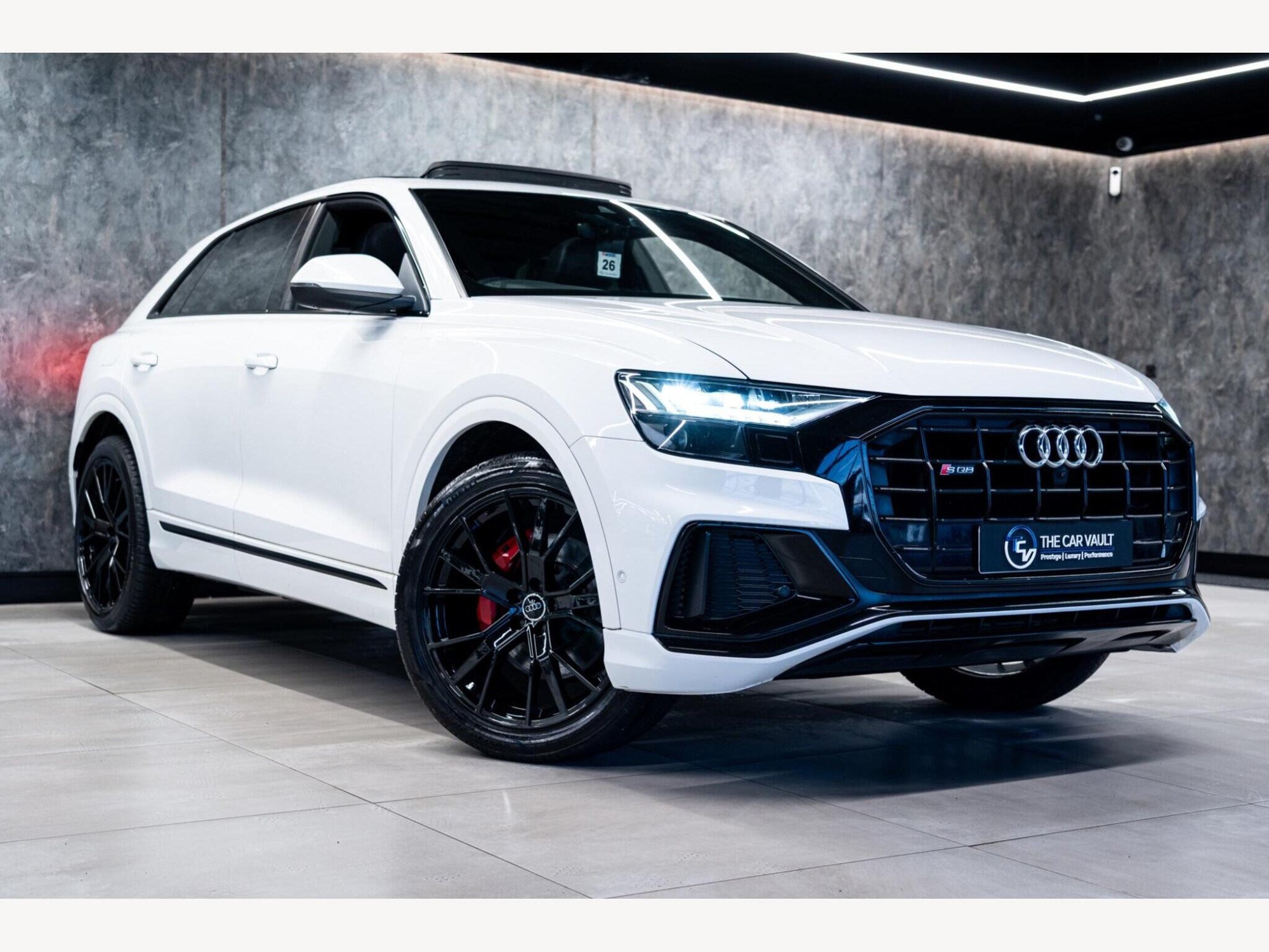 2019 Audi Q8 image 1