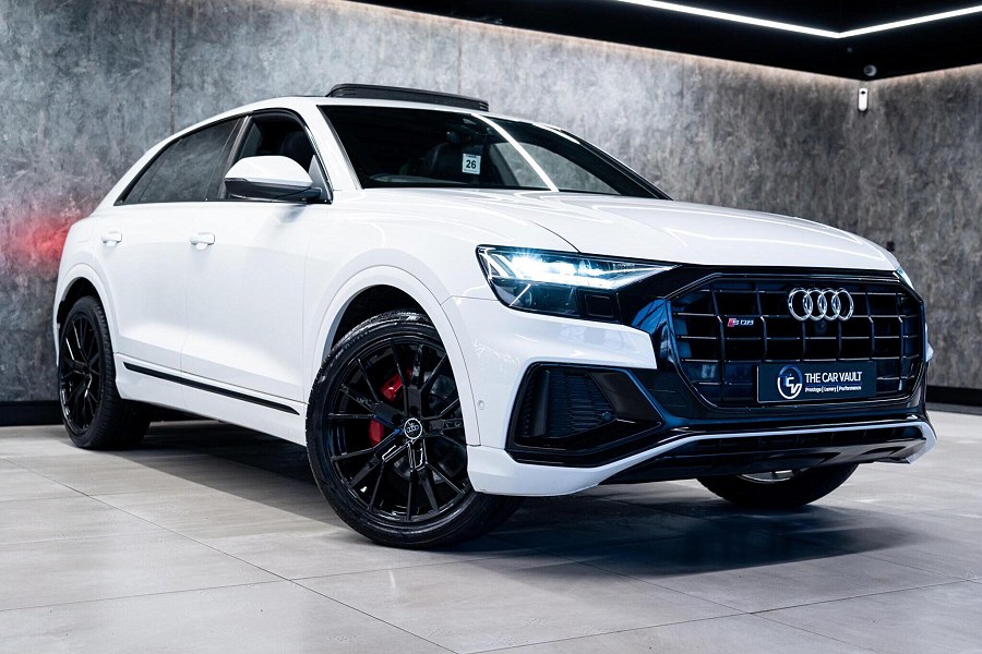 Audi Q8