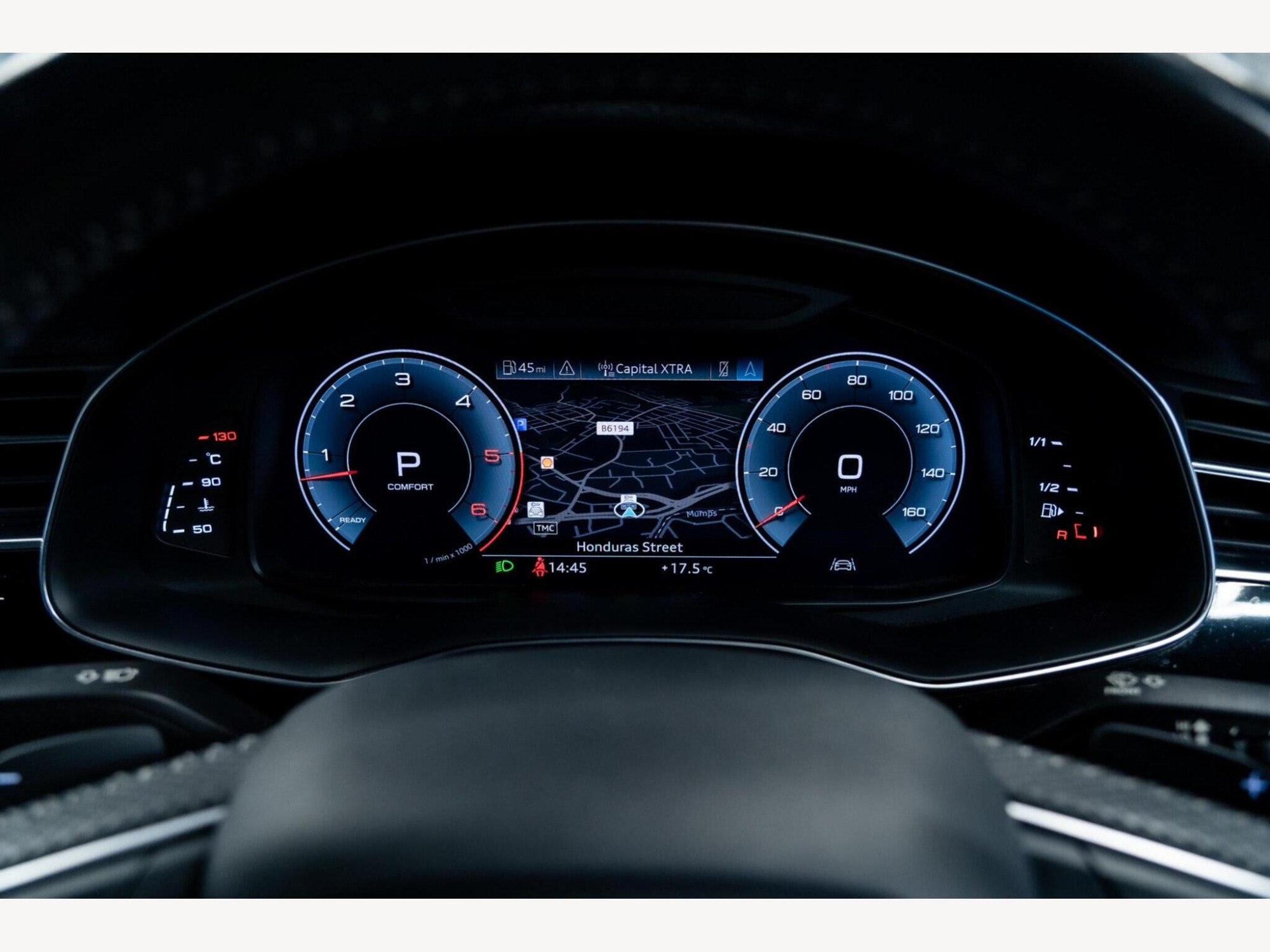 2019 Audi Q8 image 18