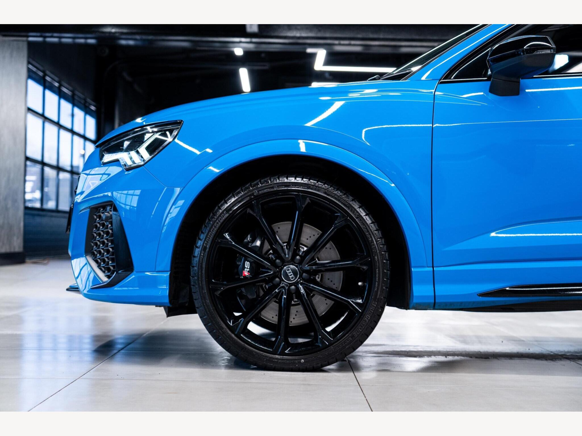 2020 Audi RS Q3 image 14