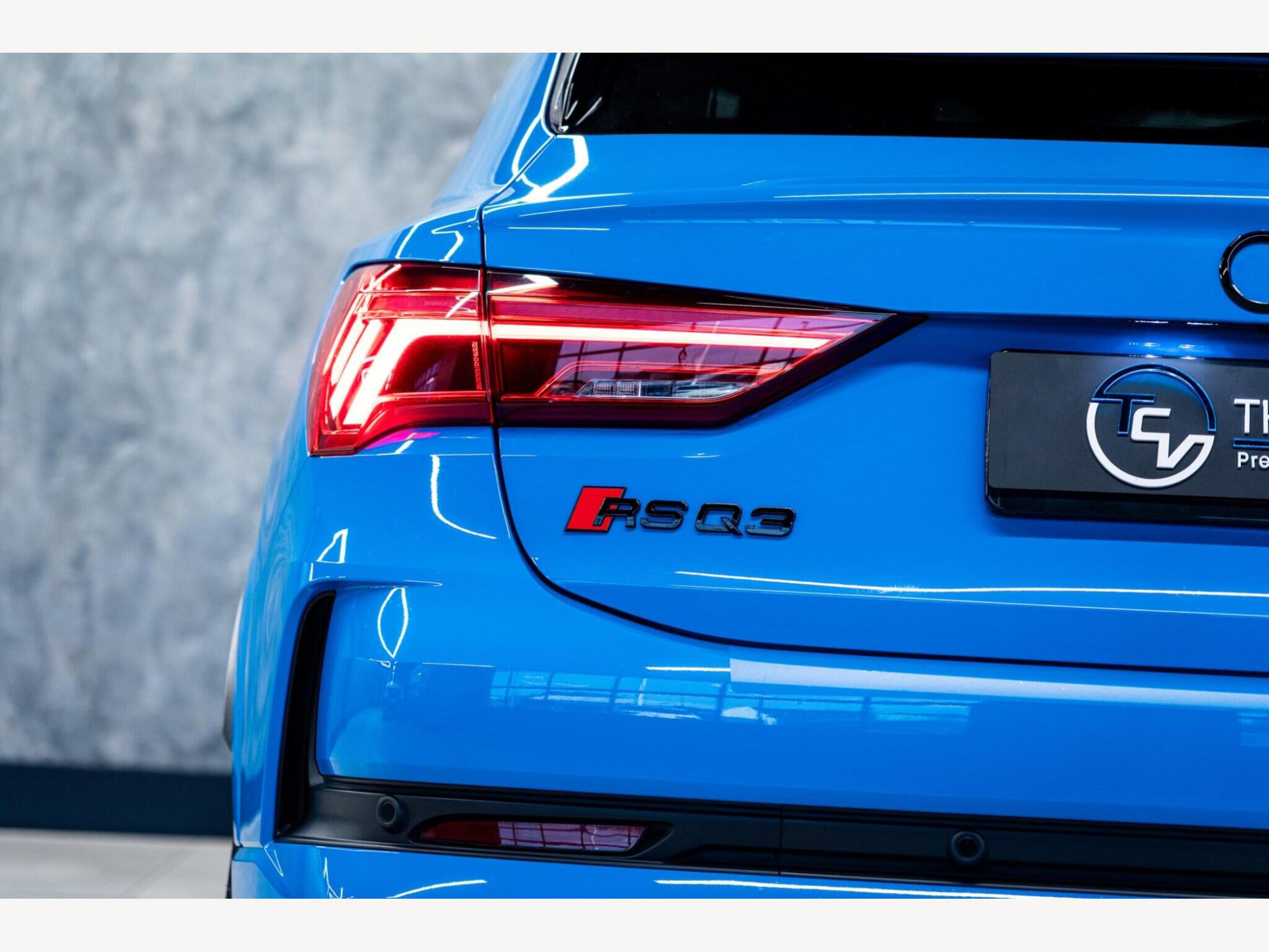 2020 Audi RS Q3 image 12
