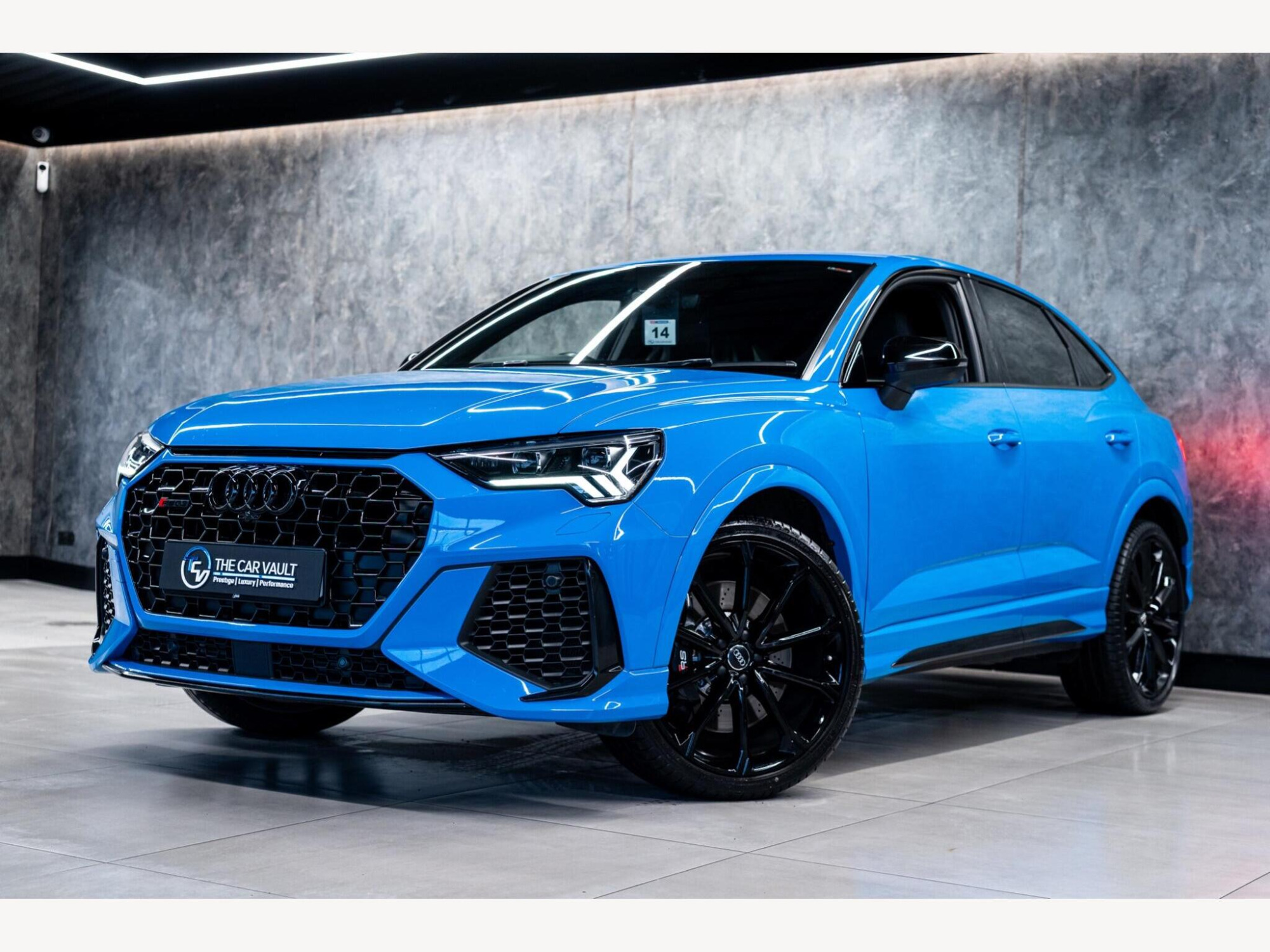 2020 Audi RS Q3 image 5