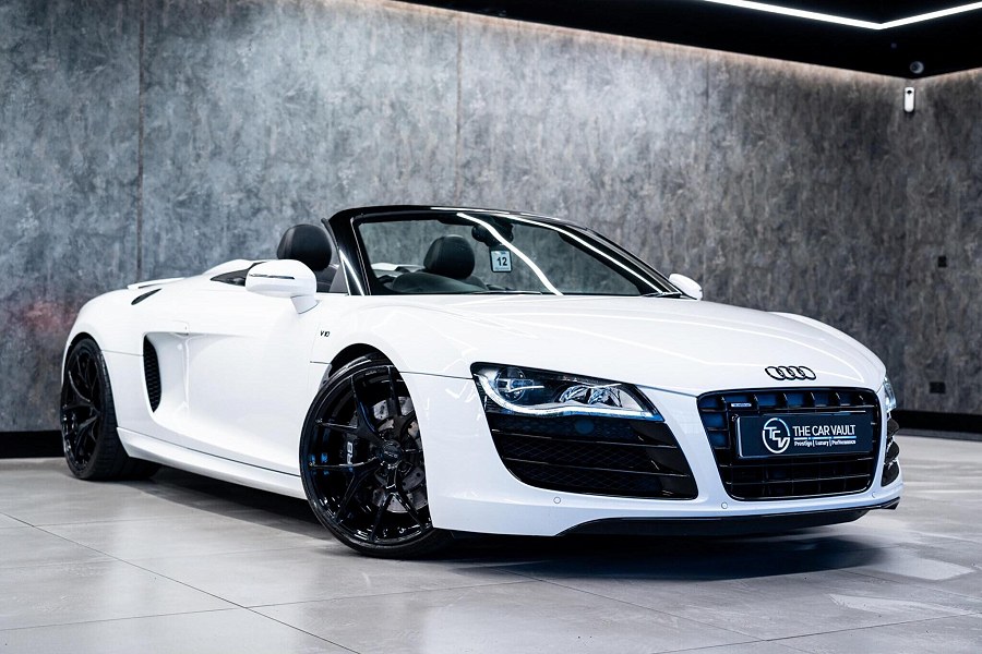 Audi R8