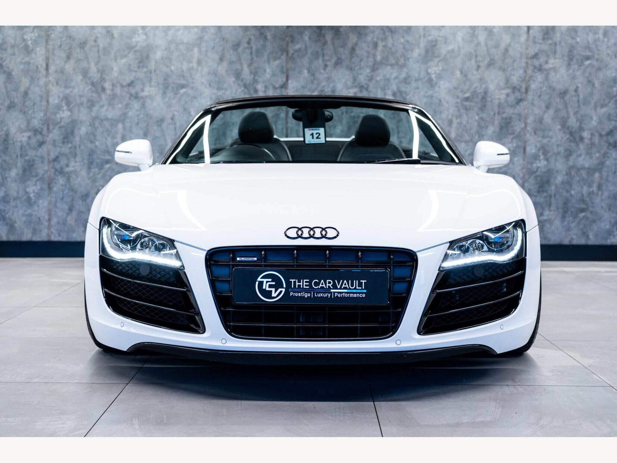 2010 Audi R8 image 4