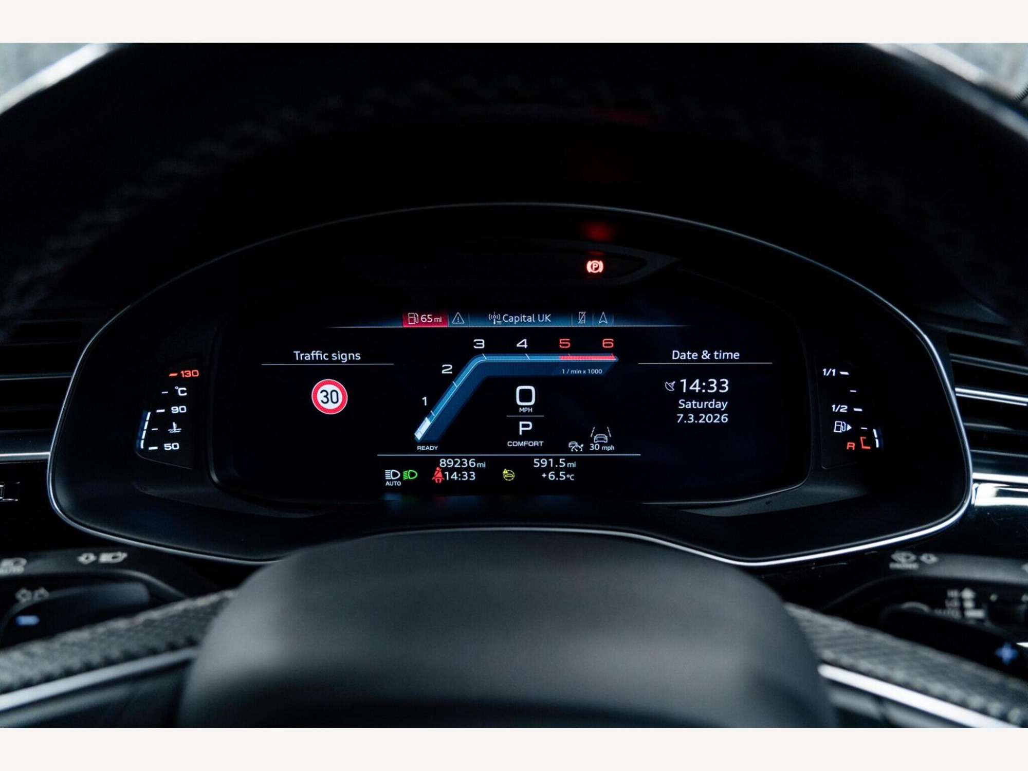 2022 Audi Q8 image 18