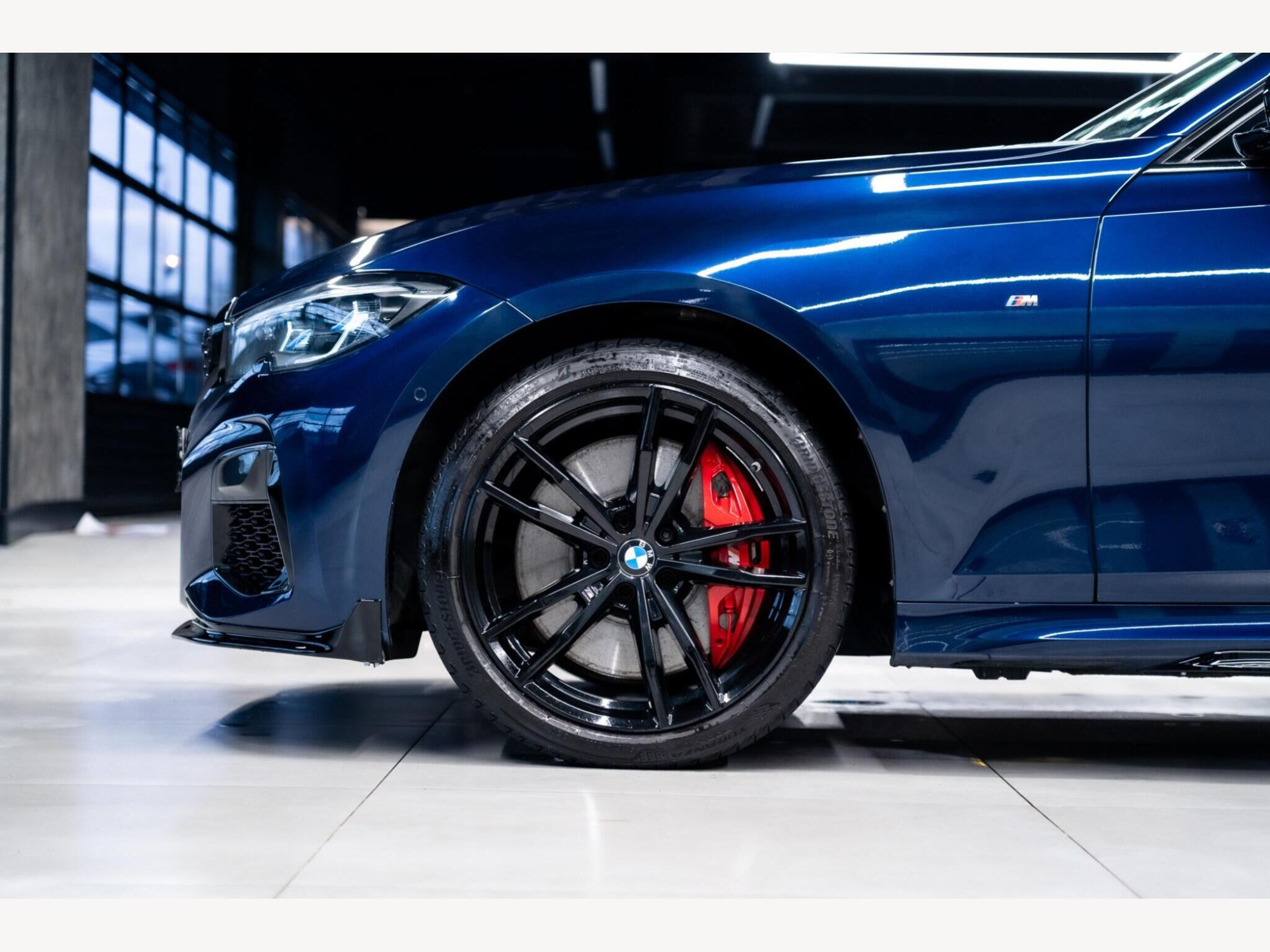 2022 BMW 3 Series image 15