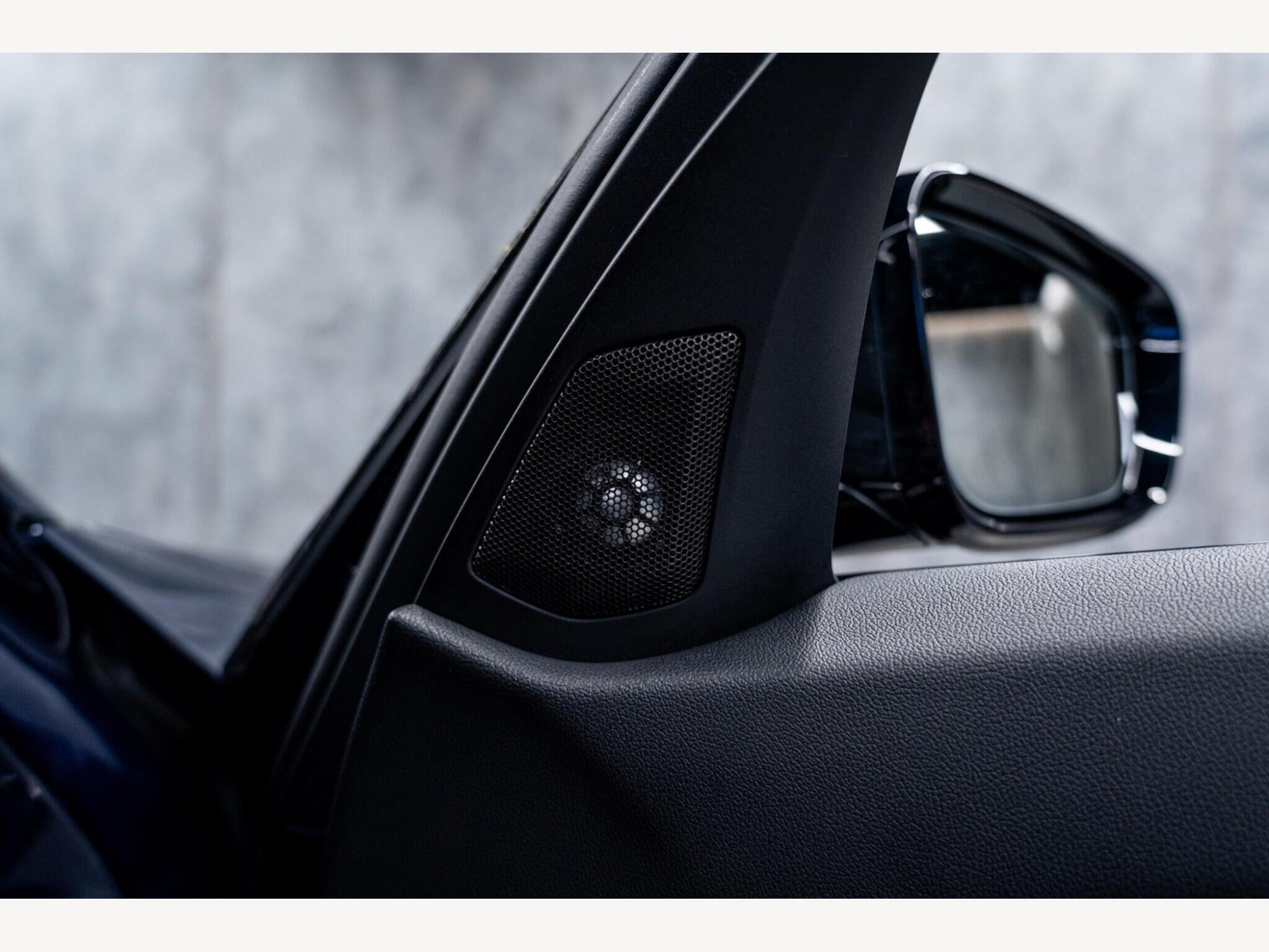 2022 BMW 3 Series image 50