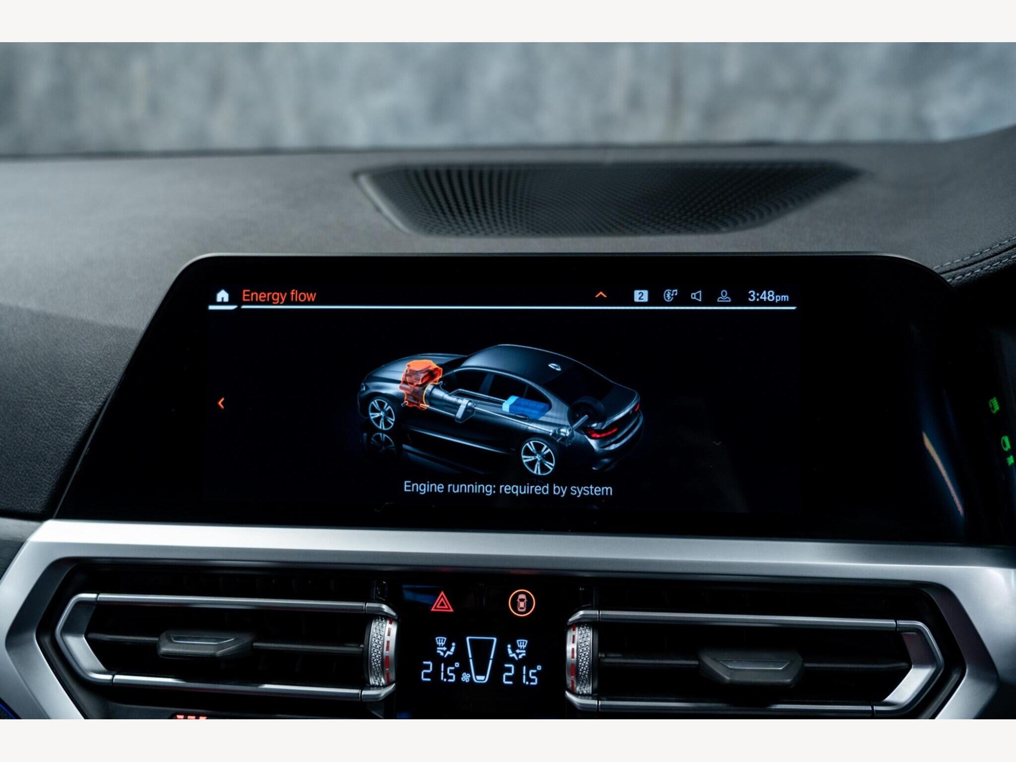 2022 BMW 3 Series image 32