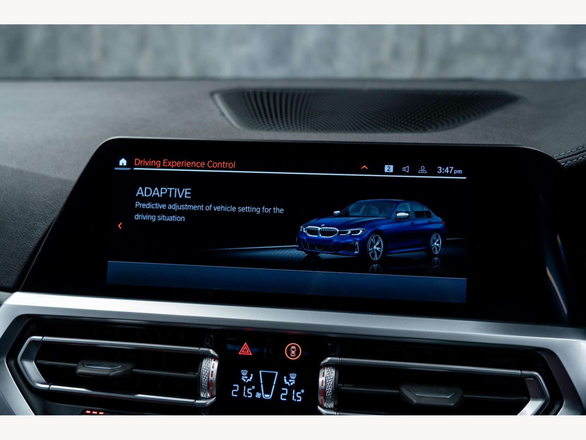 2022 BMW 3 Series image 31