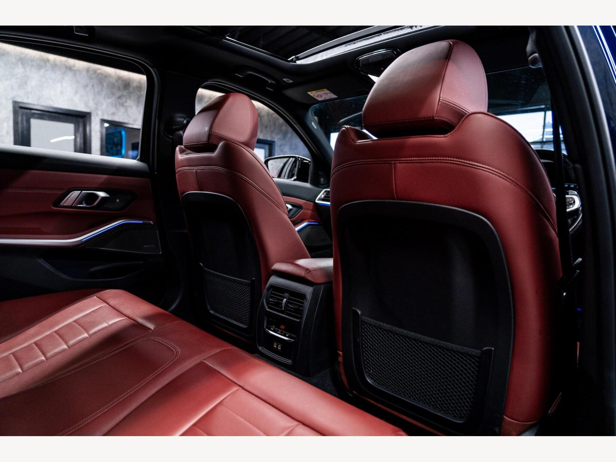 2022 BMW 3 Series image 56